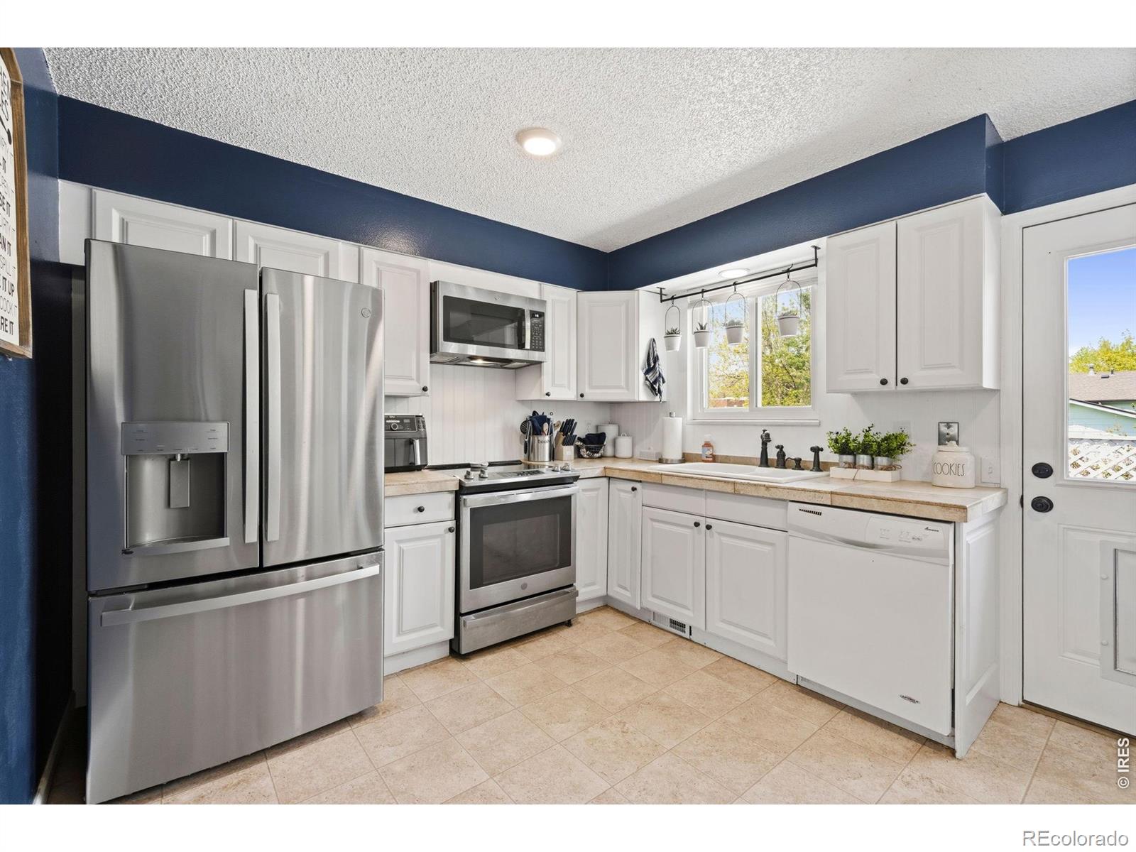 MLS Image #4 for 420  colorado avenue,berthoud, Colorado