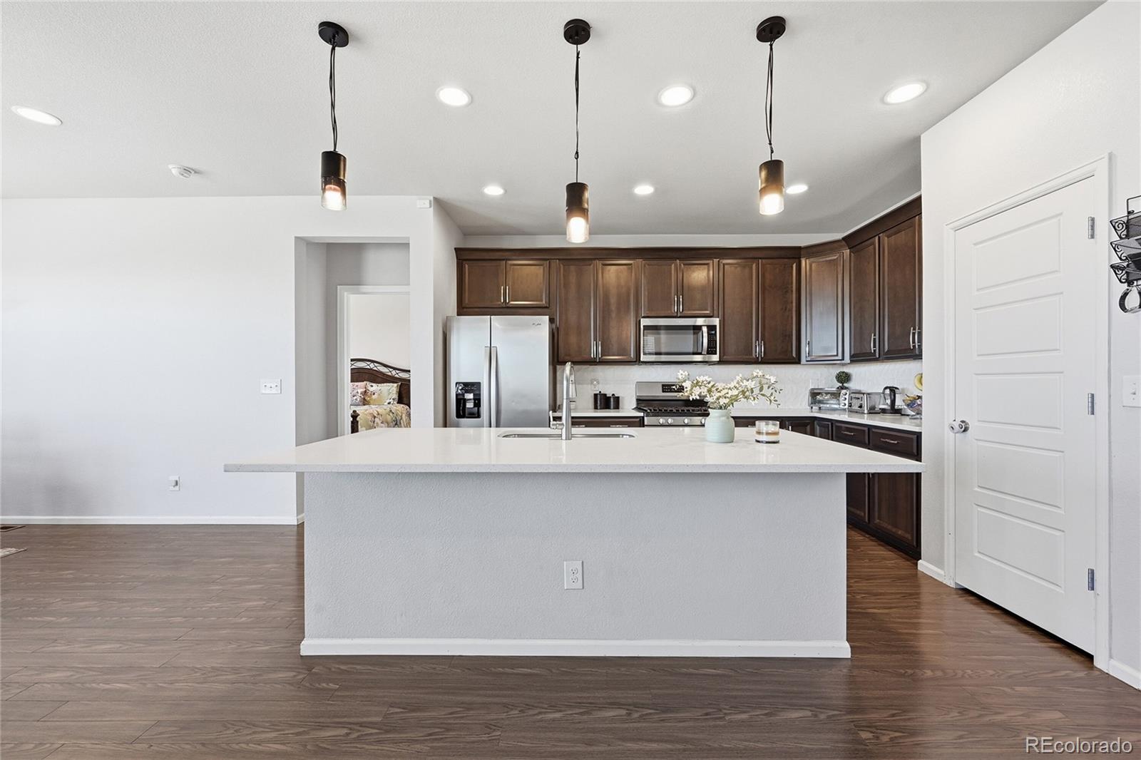MLS Image #5 for 27179 e fremont place,aurora, Colorado