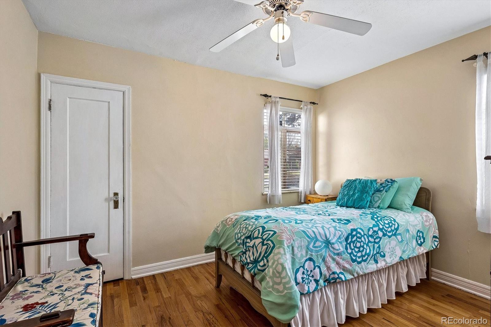 MLS Image #10 for 741  hudson street,denver, Colorado