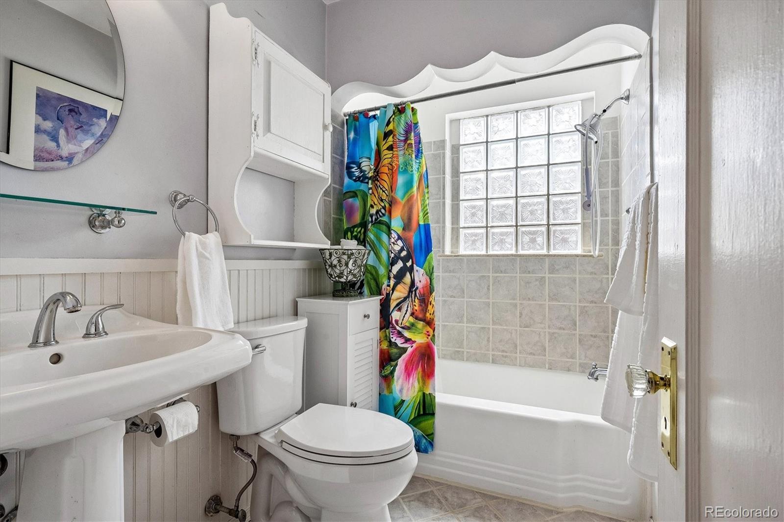 MLS Image #12 for 741  hudson street,denver, Colorado