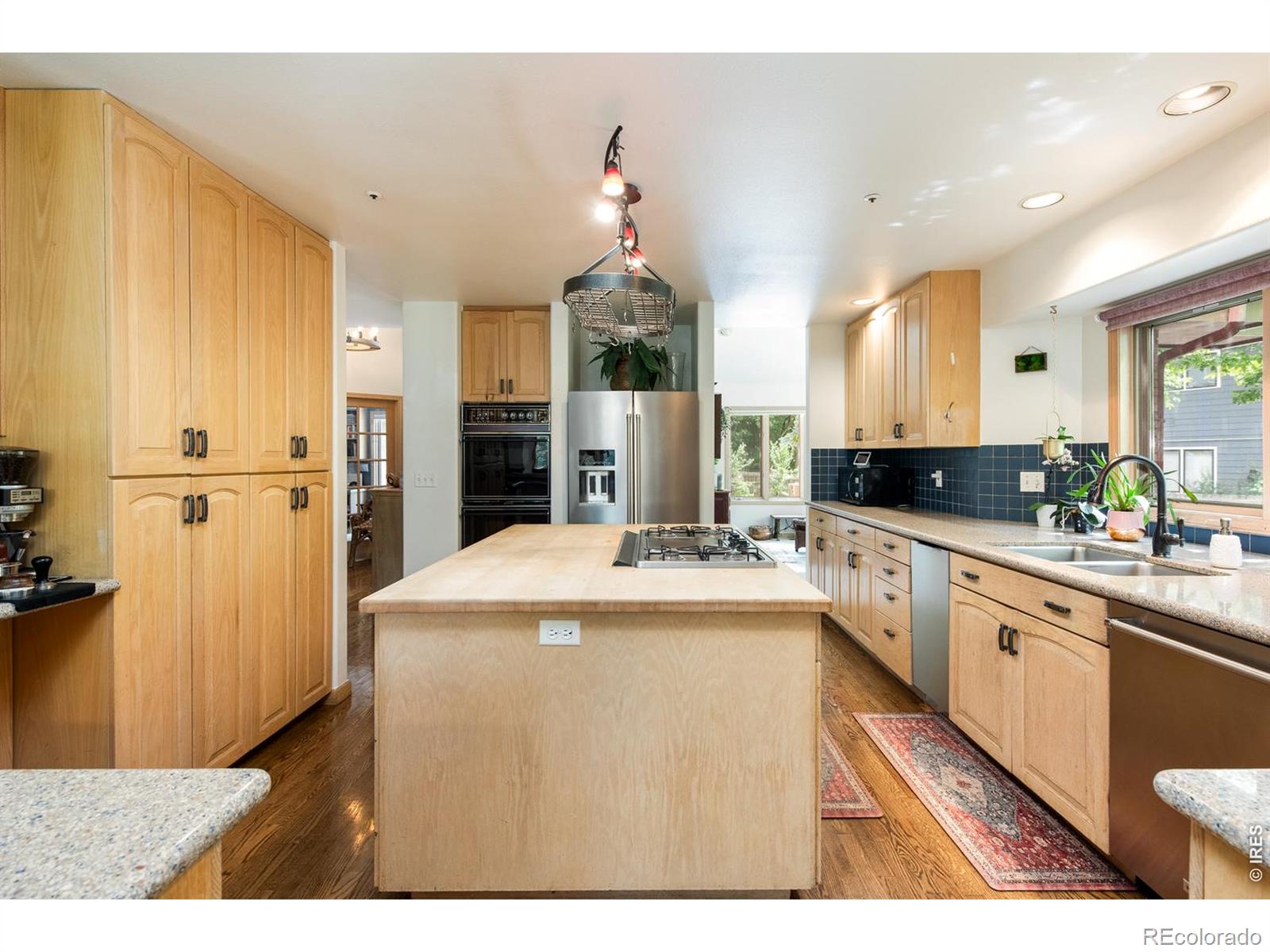 MLS Image #12 for 1127  juniper avenue,boulder, Colorado