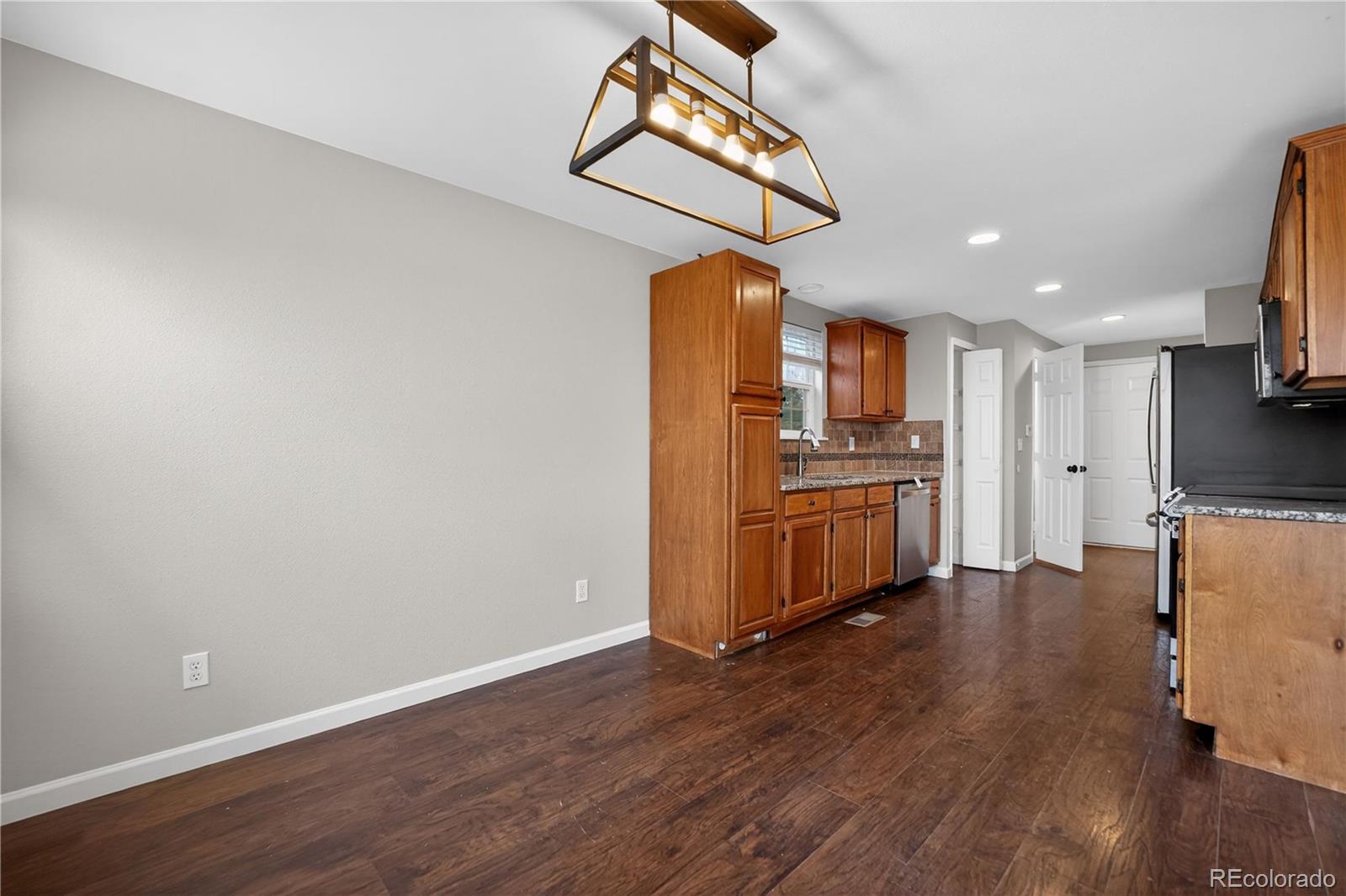 MLS Image #14 for 22471 e princeton drive,aurora, Colorado