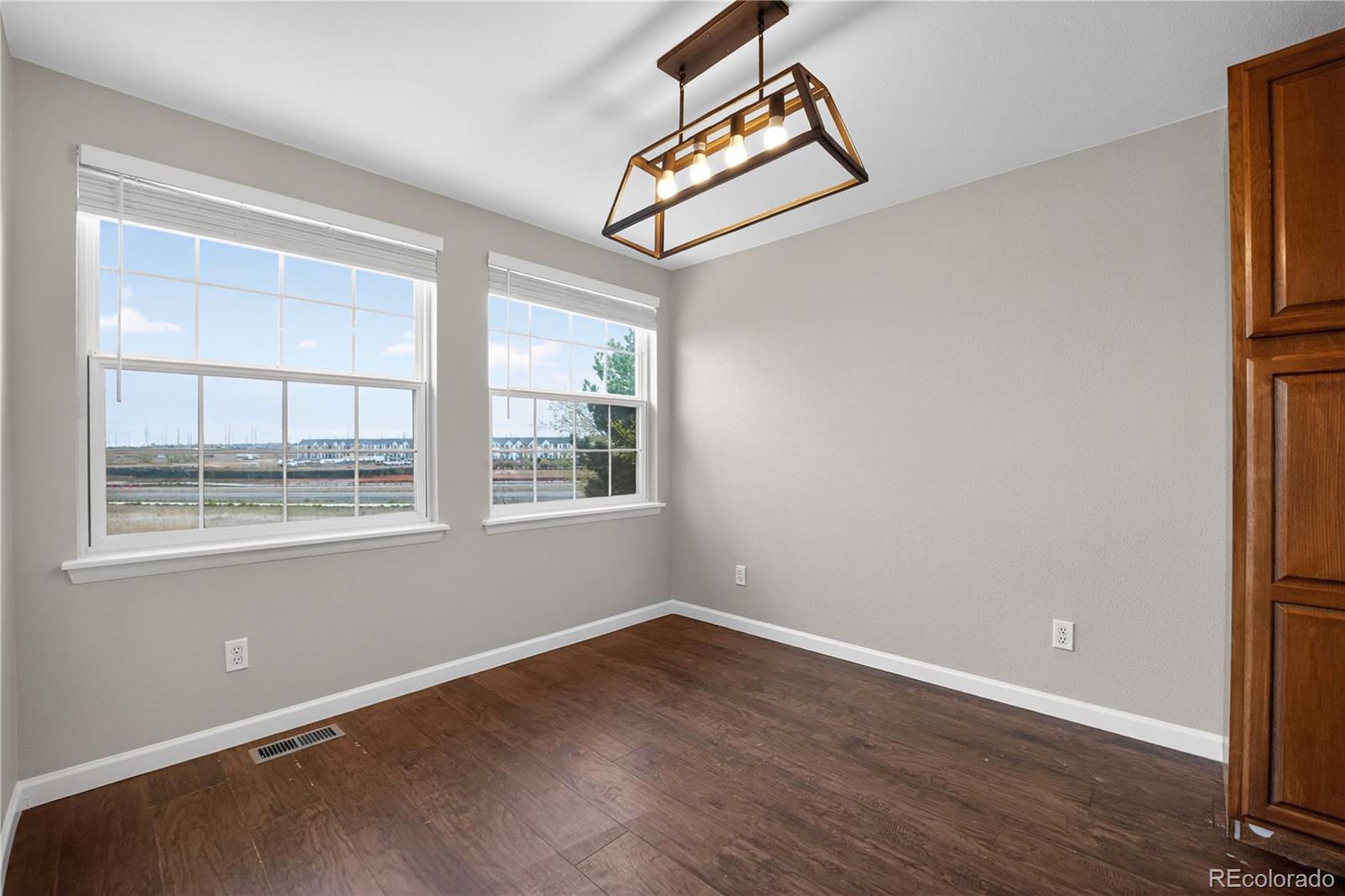 MLS Image #16 for 22471 e princeton drive,aurora, Colorado