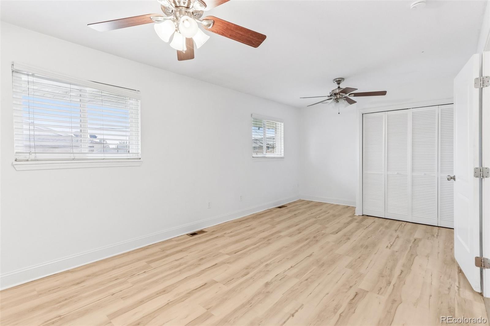 MLS Image #15 for 9183 e oxford drive,denver, Colorado