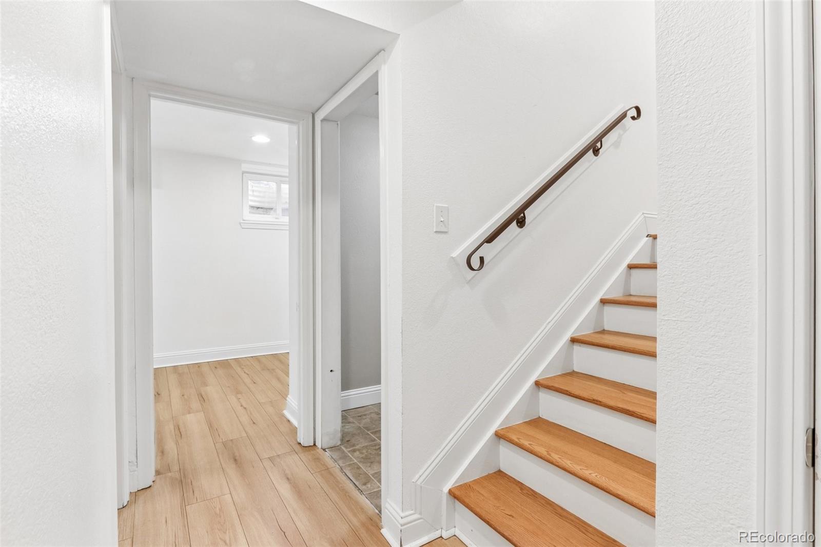 MLS Image #23 for 9183 e oxford drive,denver, Colorado