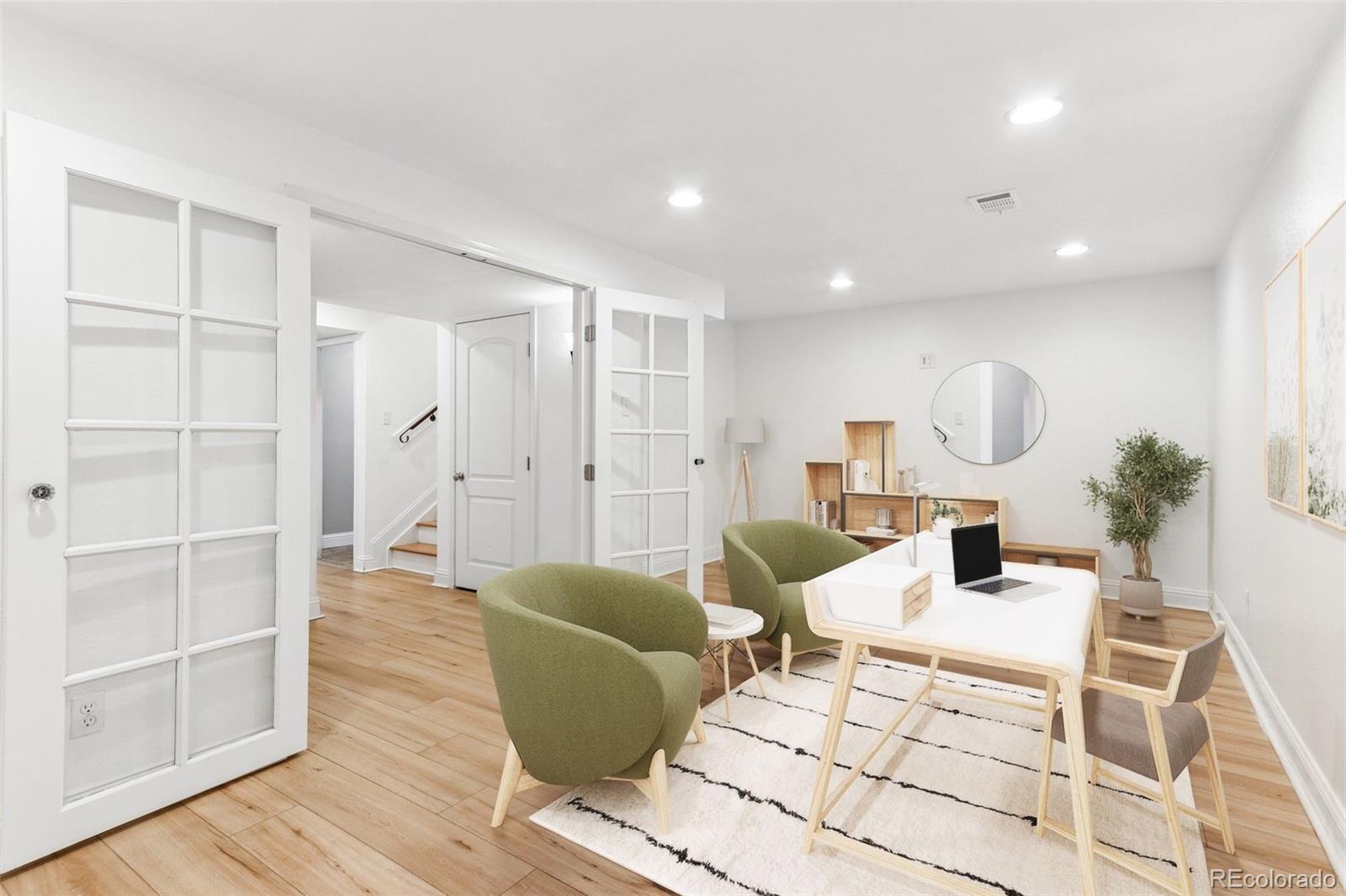 MLS Image #26 for 9183 e oxford drive,denver, Colorado