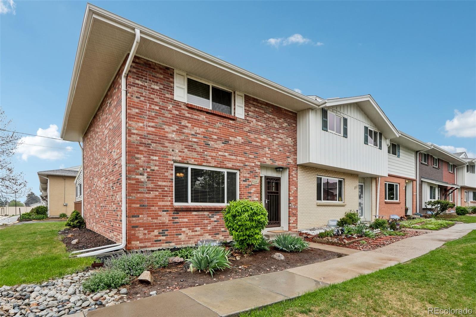 MLS Image #34 for 9183 e oxford drive,denver, Colorado