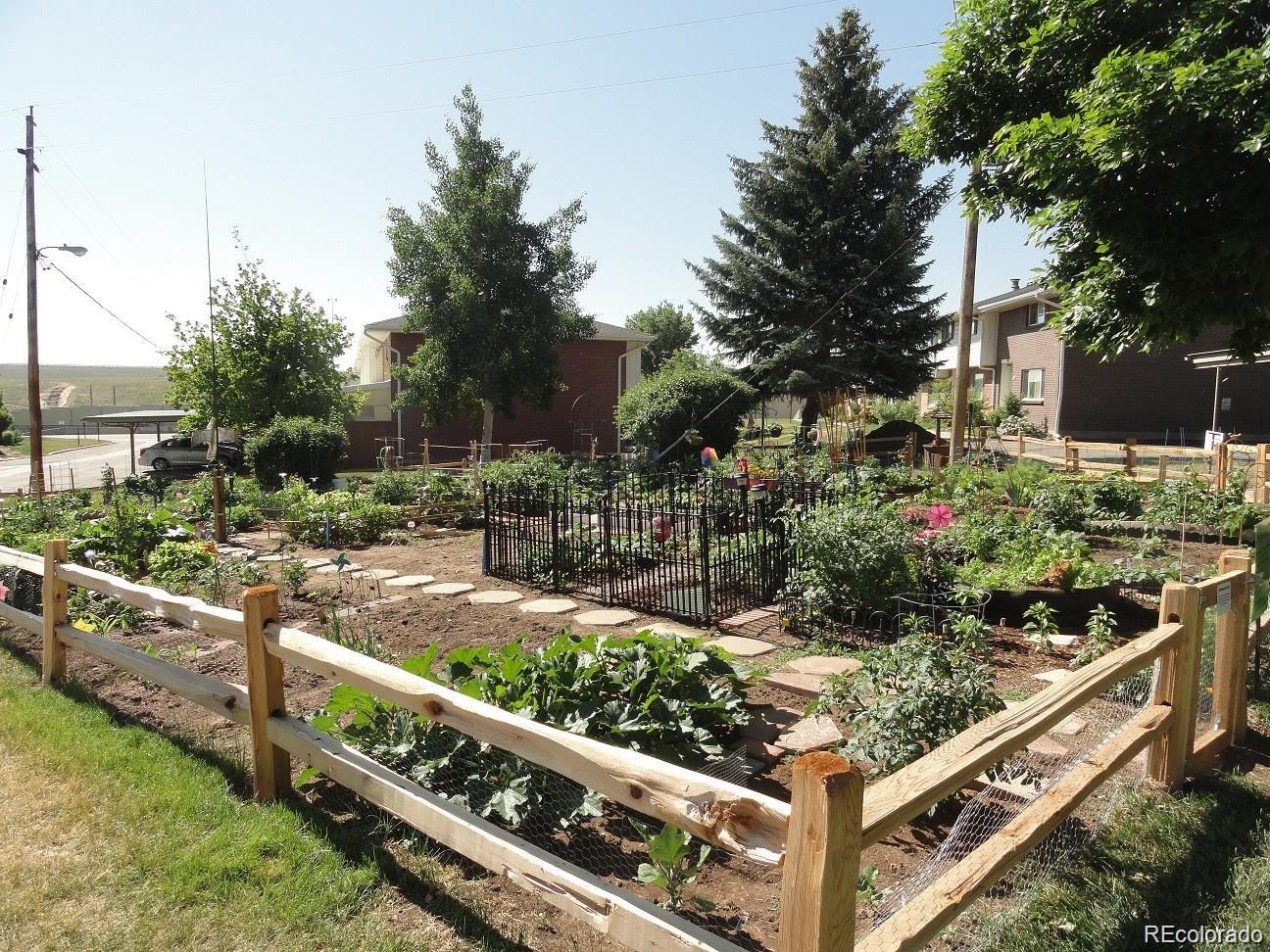 MLS Image #36 for 9183 e oxford drive,denver, Colorado