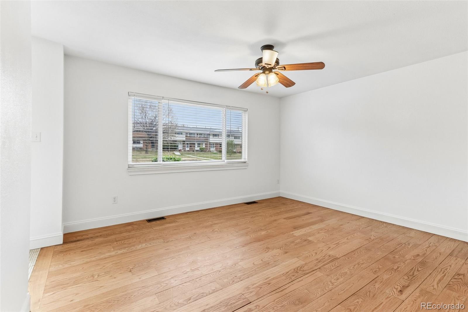 MLS Image #6 for 9183 e oxford drive,denver, Colorado