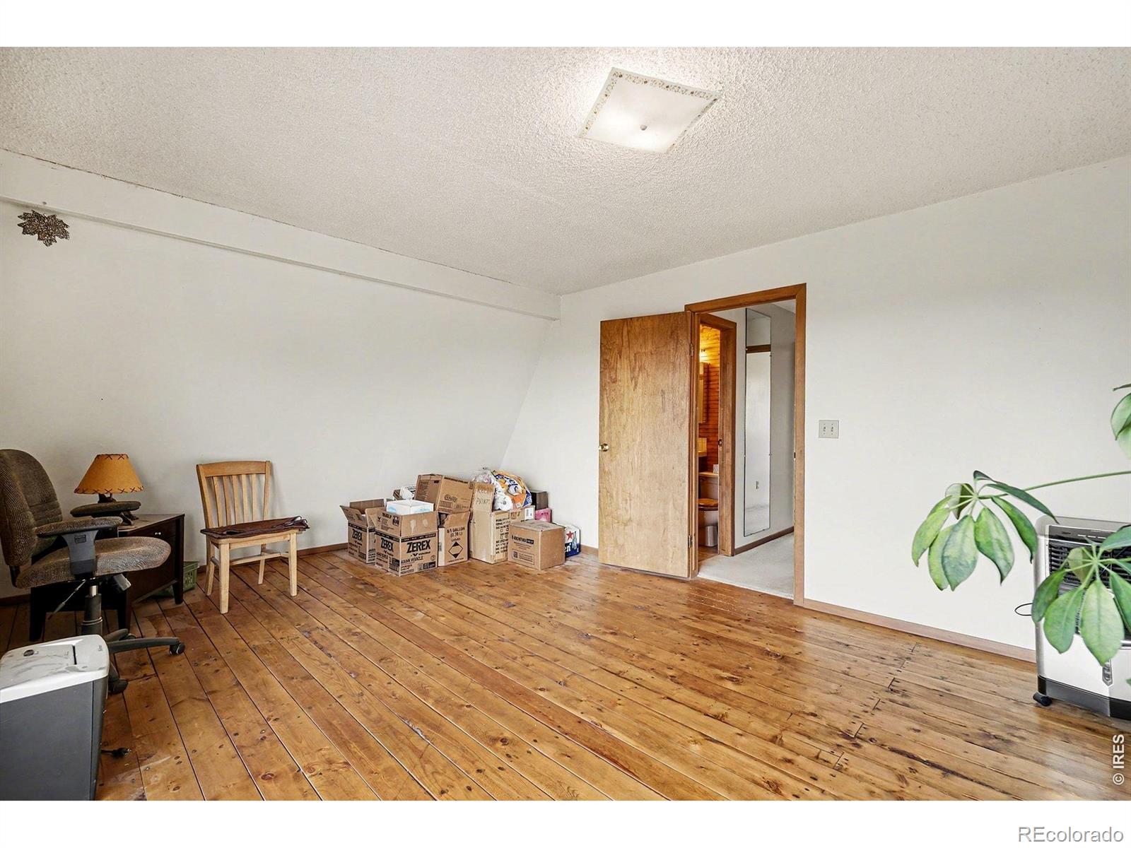 MLS Image #15 for 192  culebra drive,livermore, Colorado