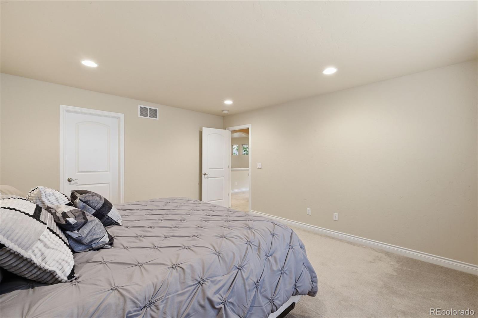MLS Image #27 for 4417  echo court,larkspur, Colorado