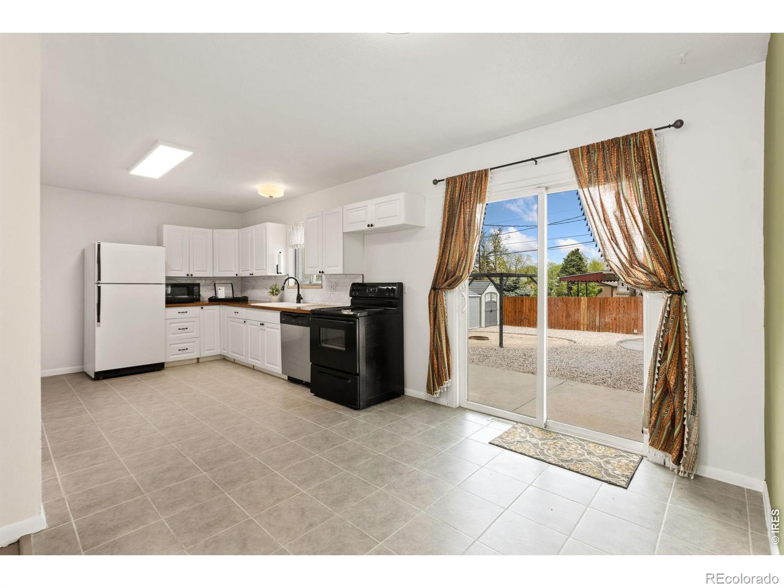 MLS Image #3 for 1518  28th avenue,greeley, Colorado