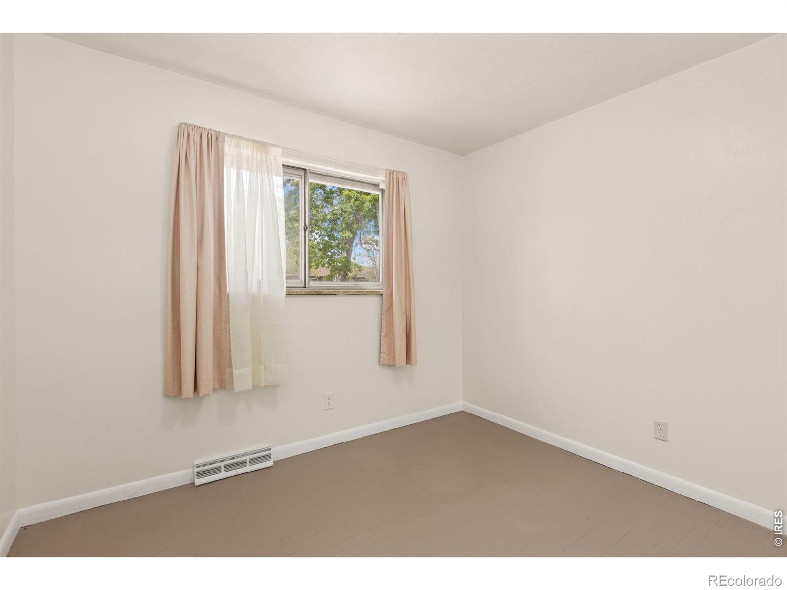 MLS Image #9 for 1518  28th avenue,greeley, Colorado