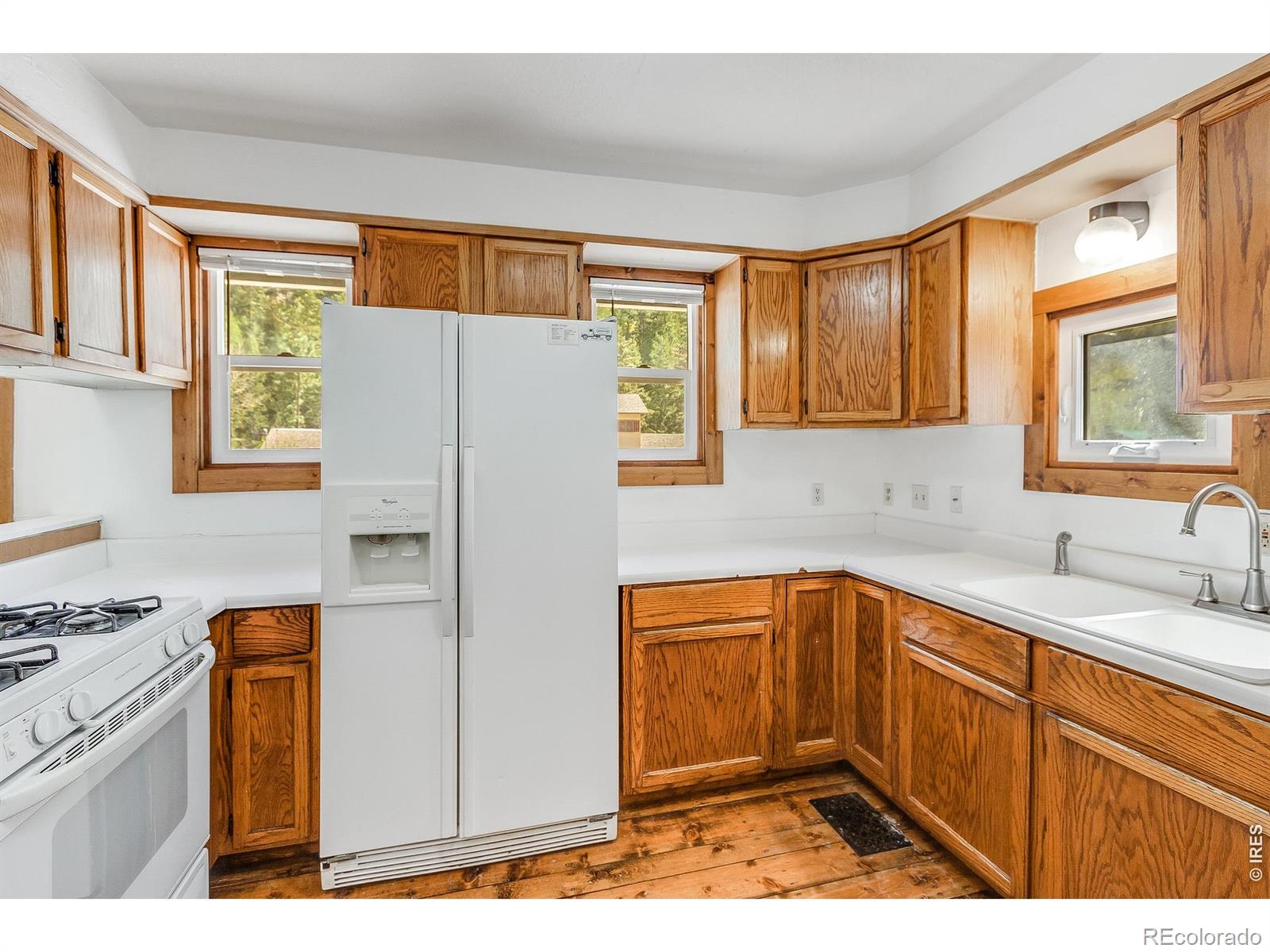MLS Image #21 for 2389  us highway 34 ,drake, Colorado
