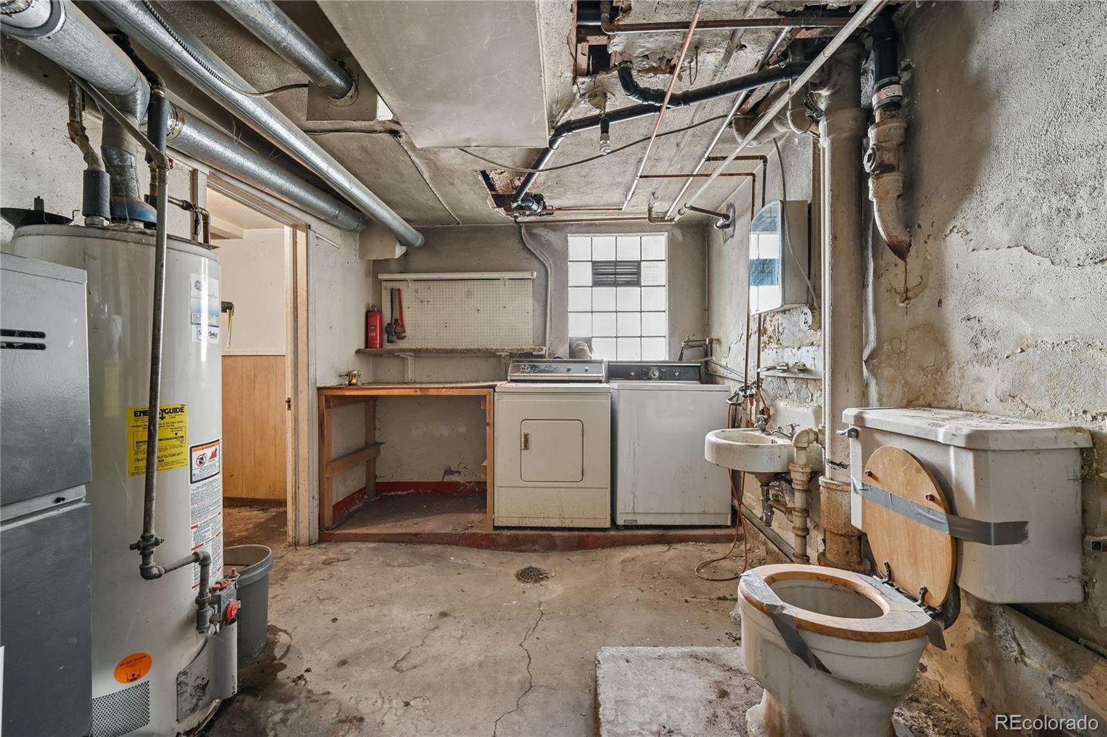 MLS Image #23 for 2627 s clarkson street,denver, Colorado