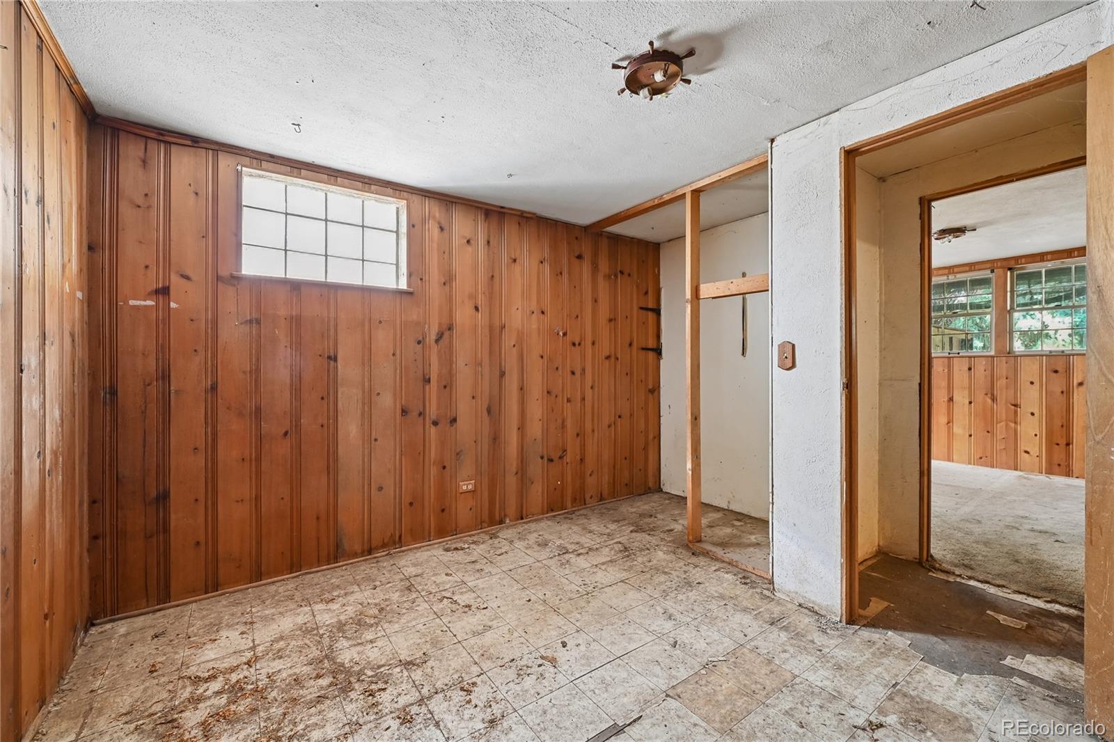 MLS Image #28 for 2627 s clarkson street,denver, Colorado