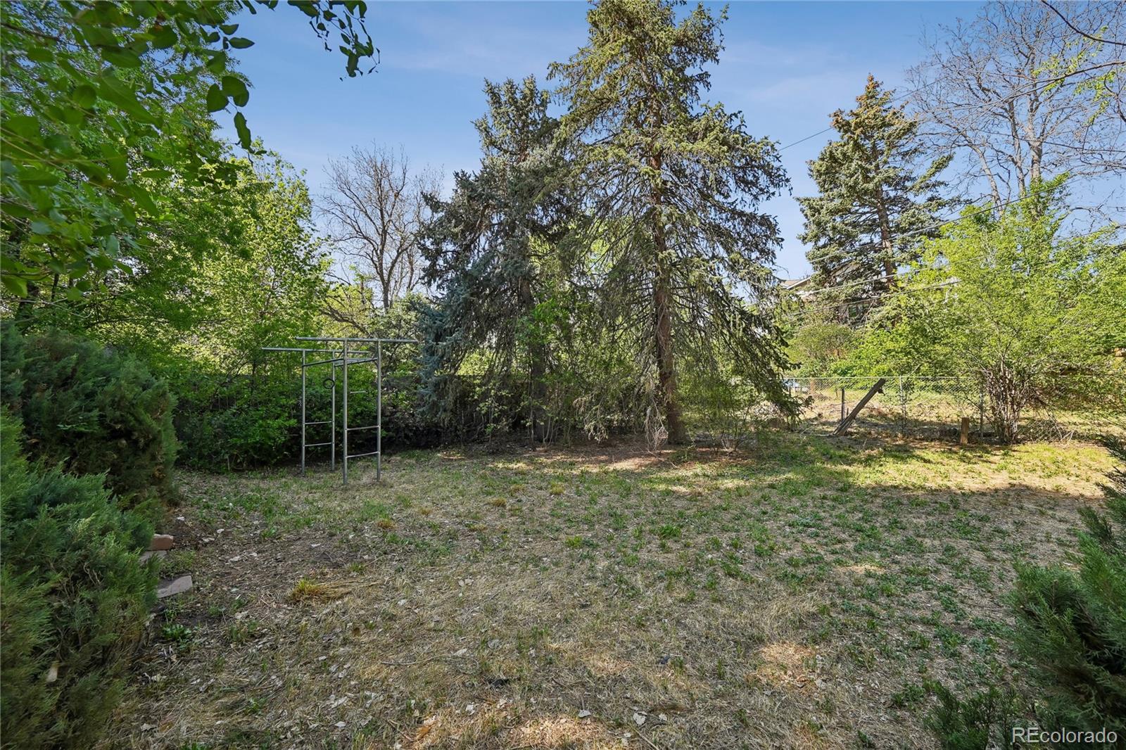 MLS Image #32 for 2627 s clarkson street,denver, Colorado
