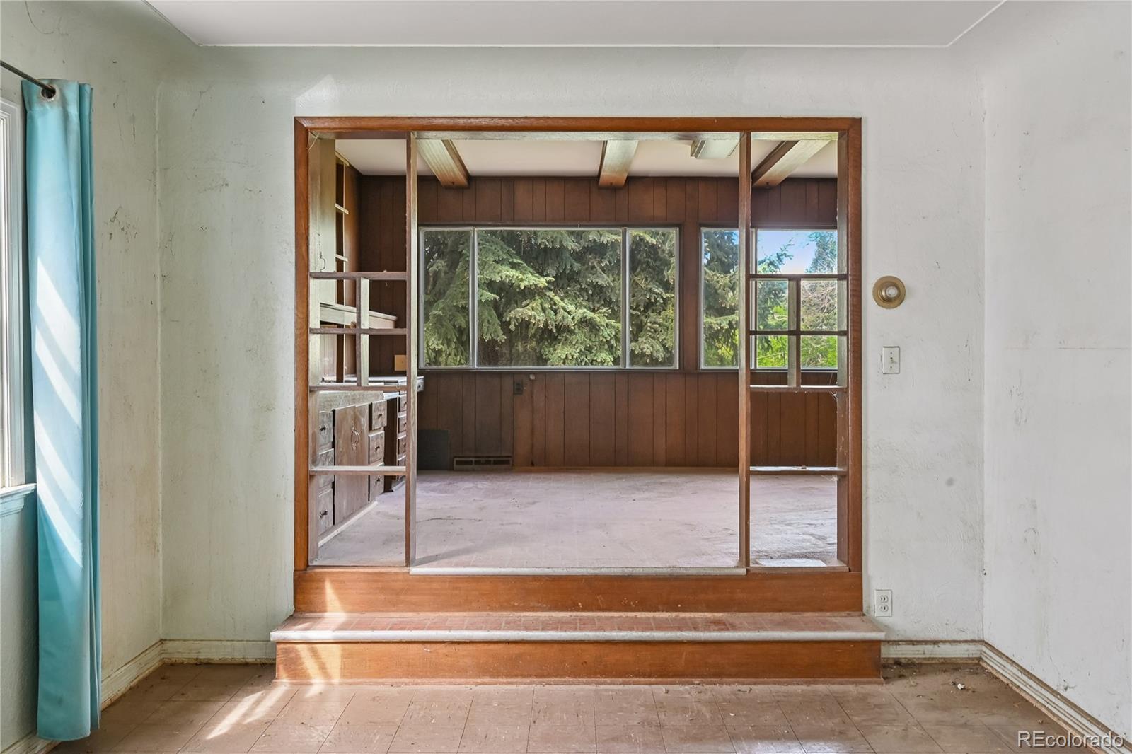 MLS Image #6 for 2627 s clarkson street,denver, Colorado