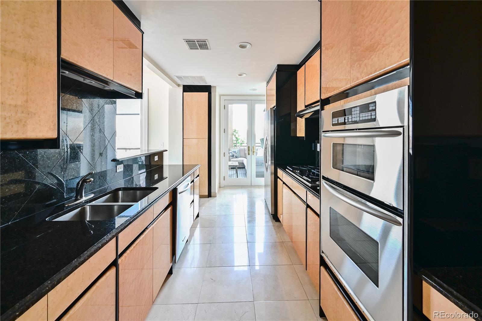 MLS Image #3 for 1827 n grant street,denver, Colorado