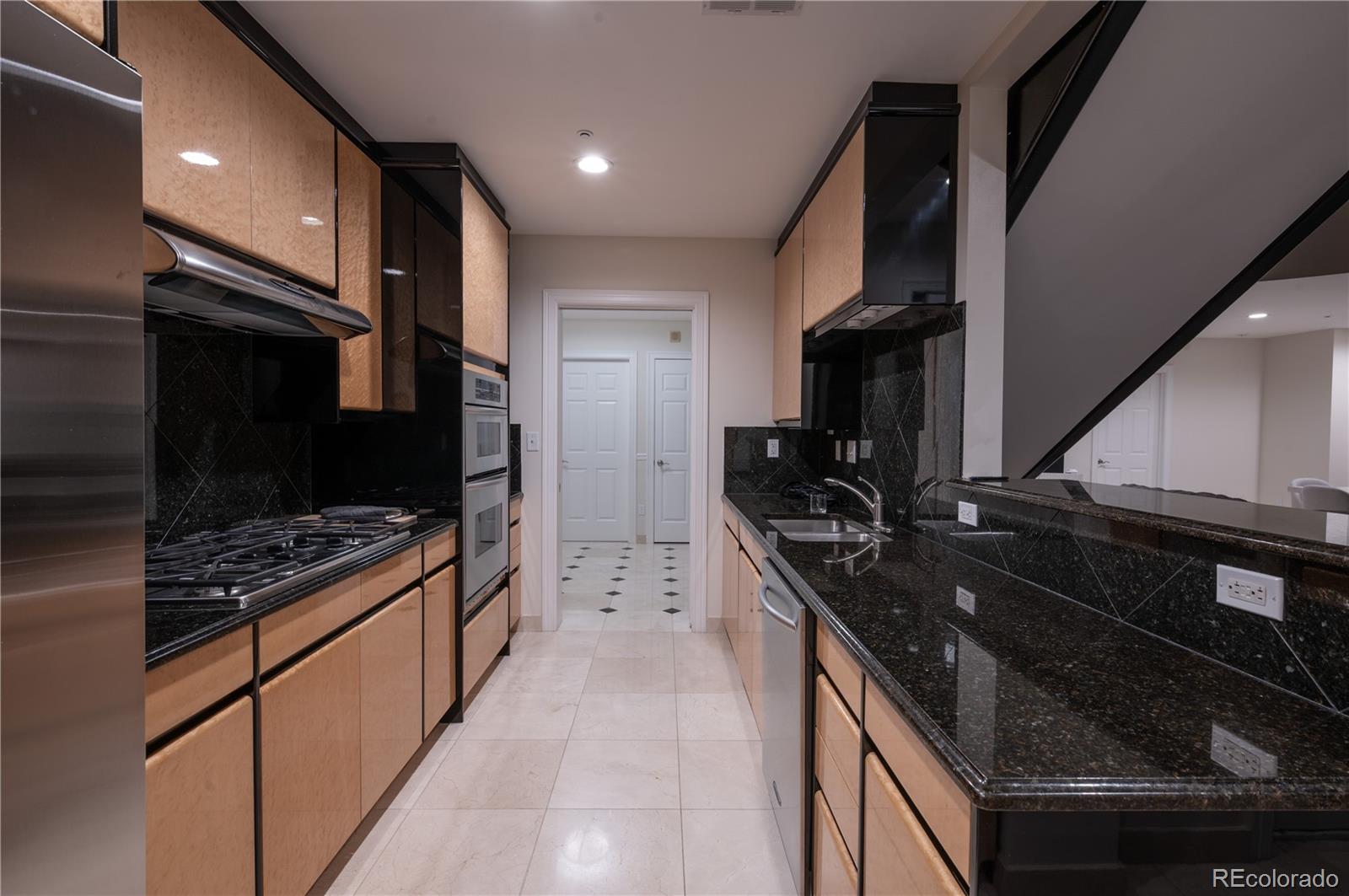 MLS Image #6 for 1827 n grant street,denver, Colorado