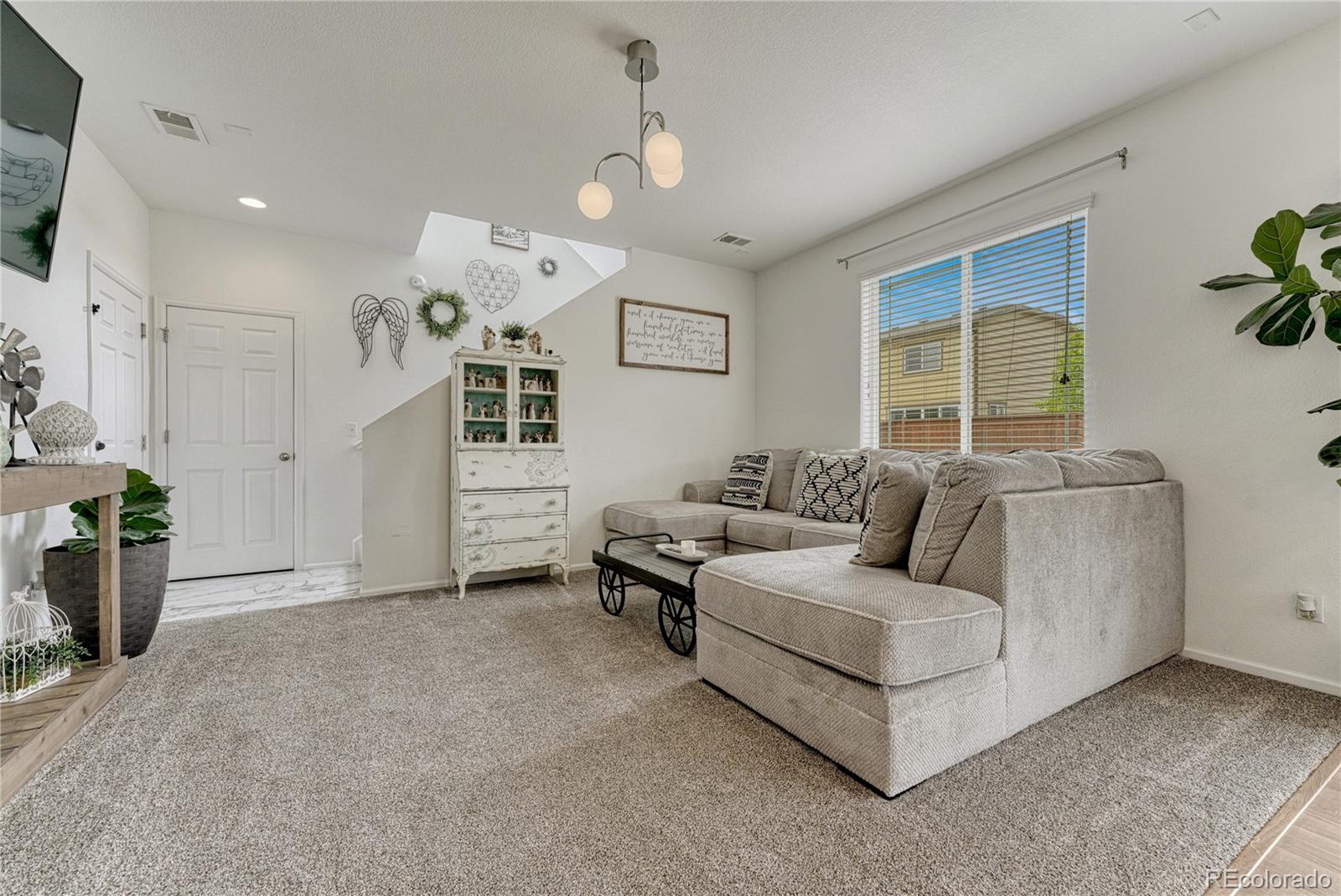 MLS Image #13 for 25586 e maple avenue,aurora, Colorado