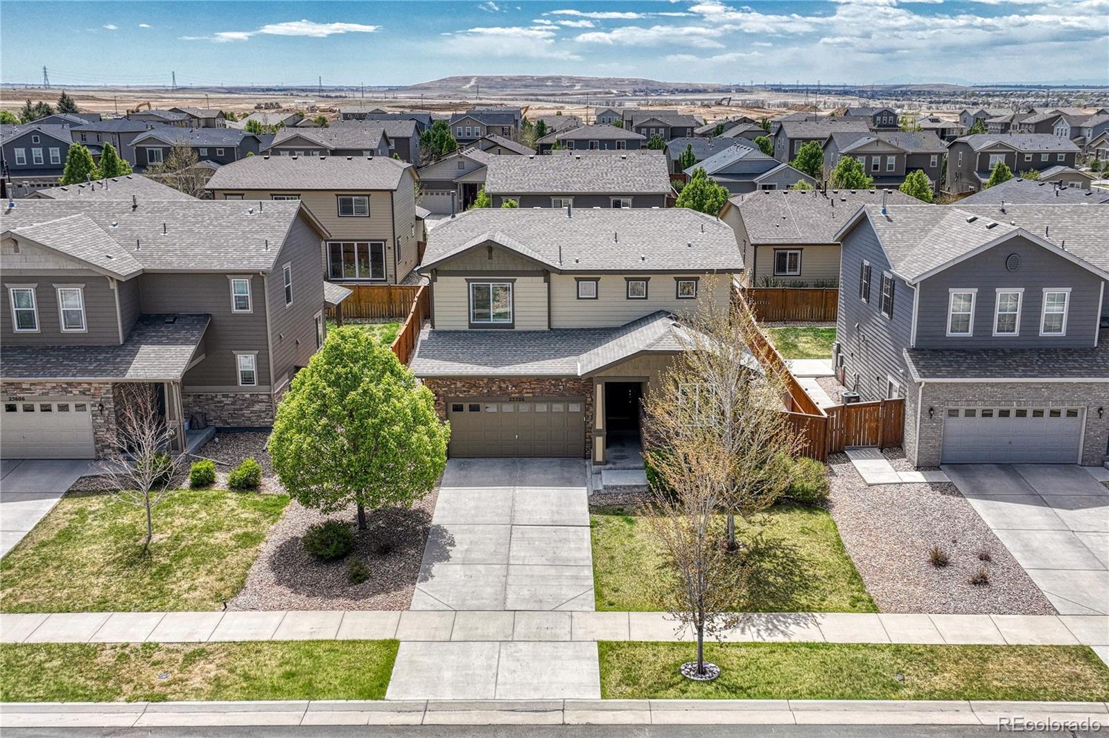 MLS Image #3 for 25586 e maple avenue,aurora, Colorado