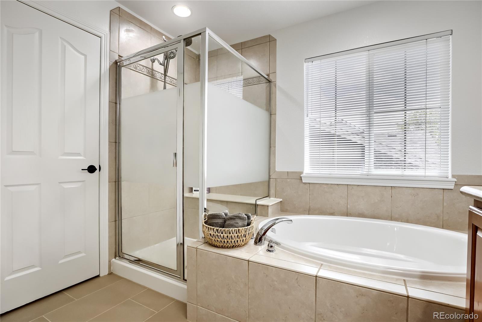 MLS Image #18 for 6441 s millbrook way,aurora, Colorado