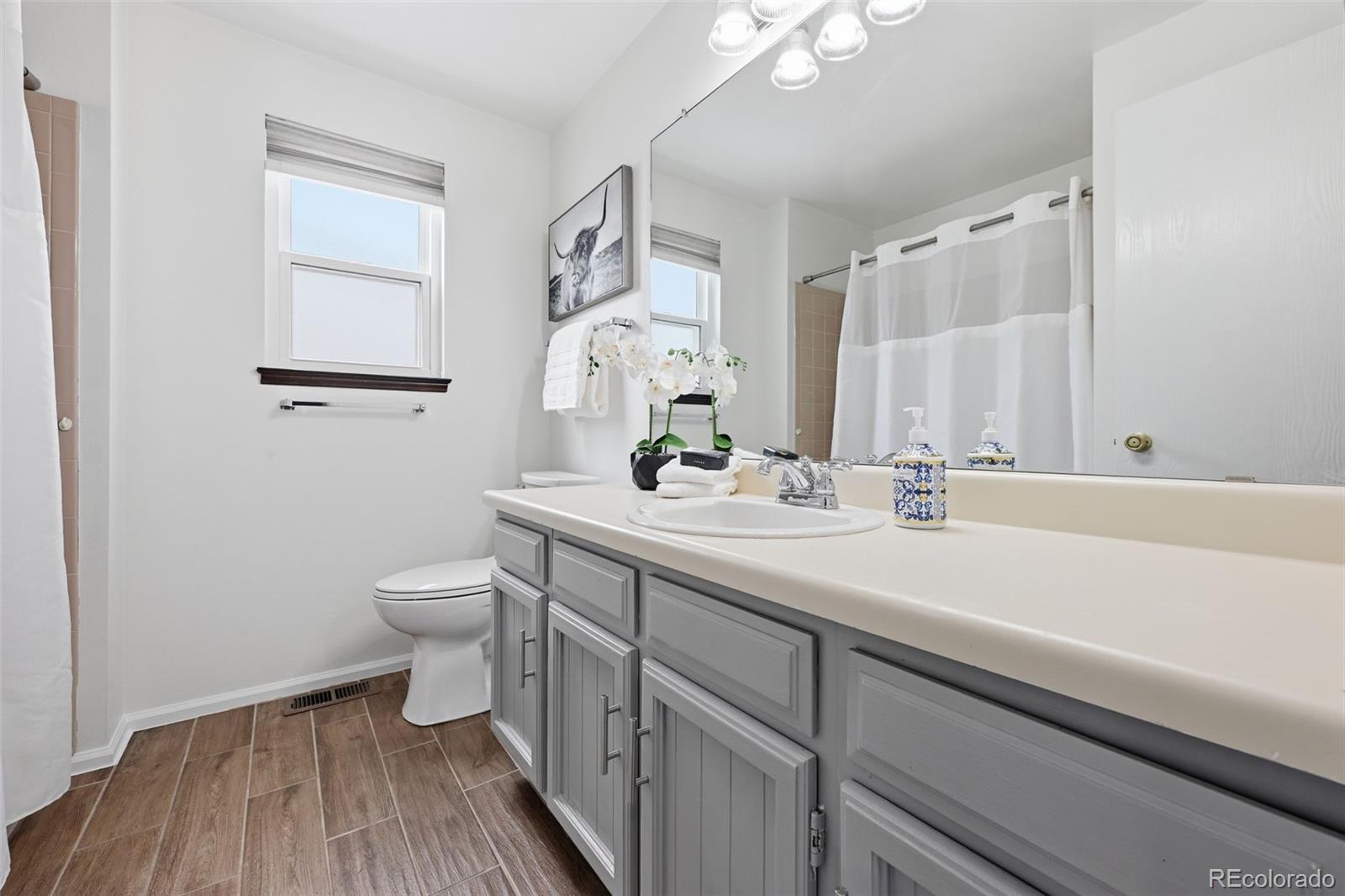 MLS Image #16 for 4973 s hoyt street,littleton, Colorado