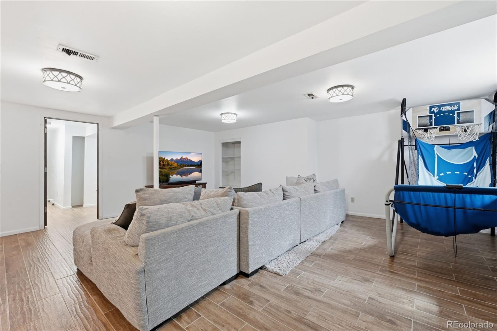 MLS Image #18 for 4973 s hoyt street,littleton, Colorado