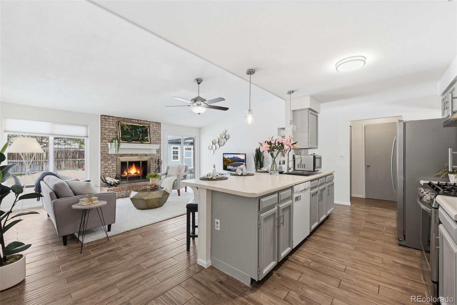 MLS Image #5 for 4973 s hoyt street,littleton, Colorado
