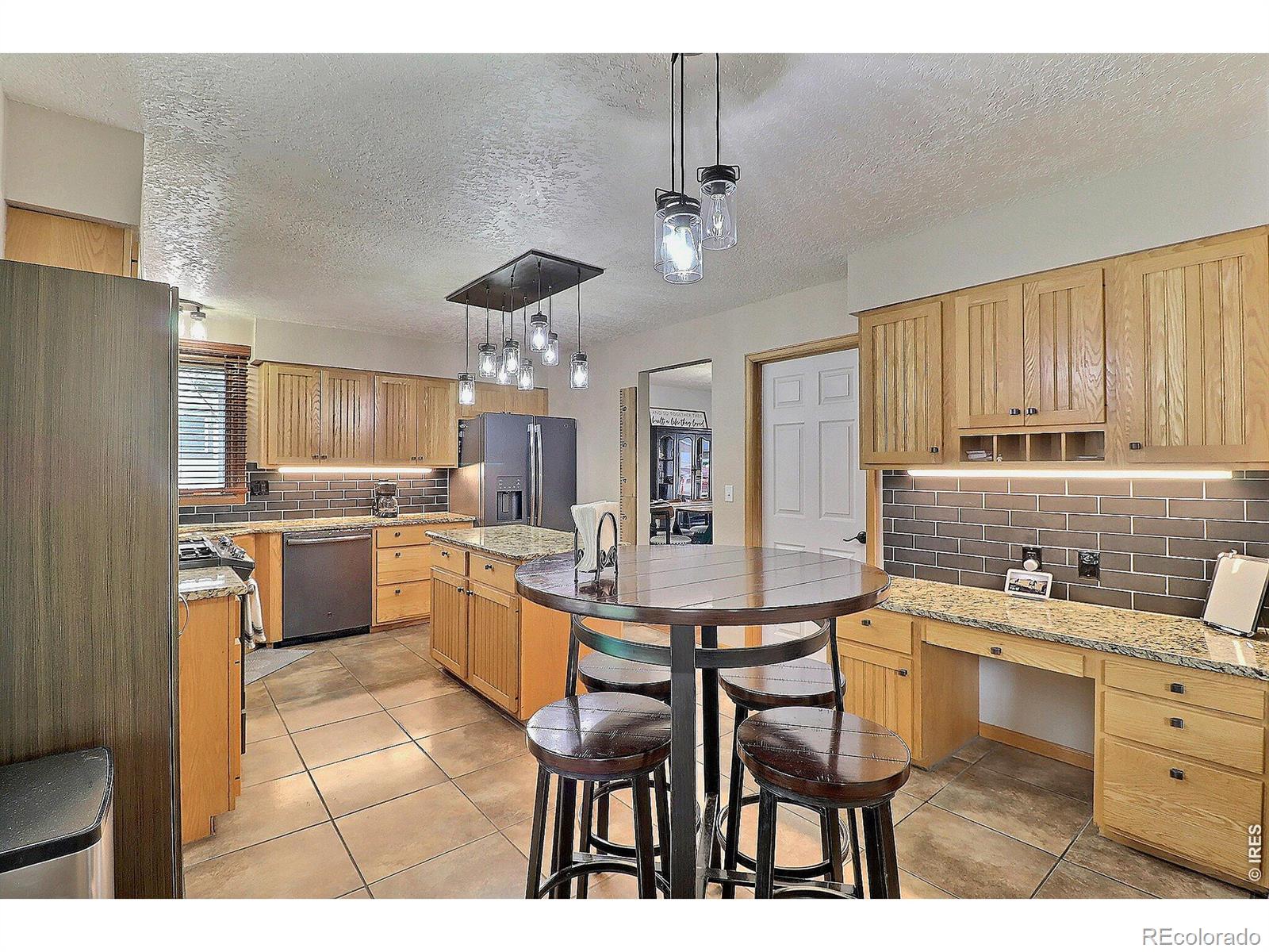 MLS Image #11 for 657  51st avenue,greeley, Colorado