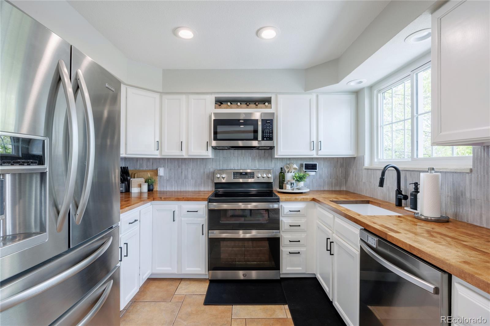 MLS Image #11 for 8617 w fremont place,littleton, Colorado