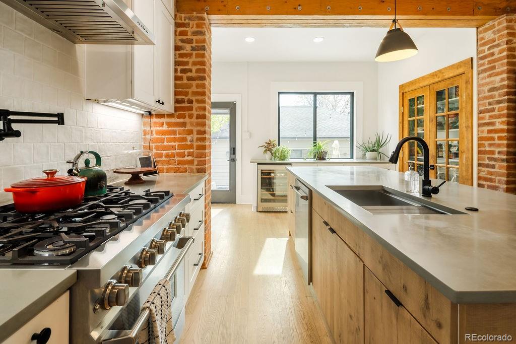 MLS Image #15 for 2044 n gaylord street,denver, Colorado