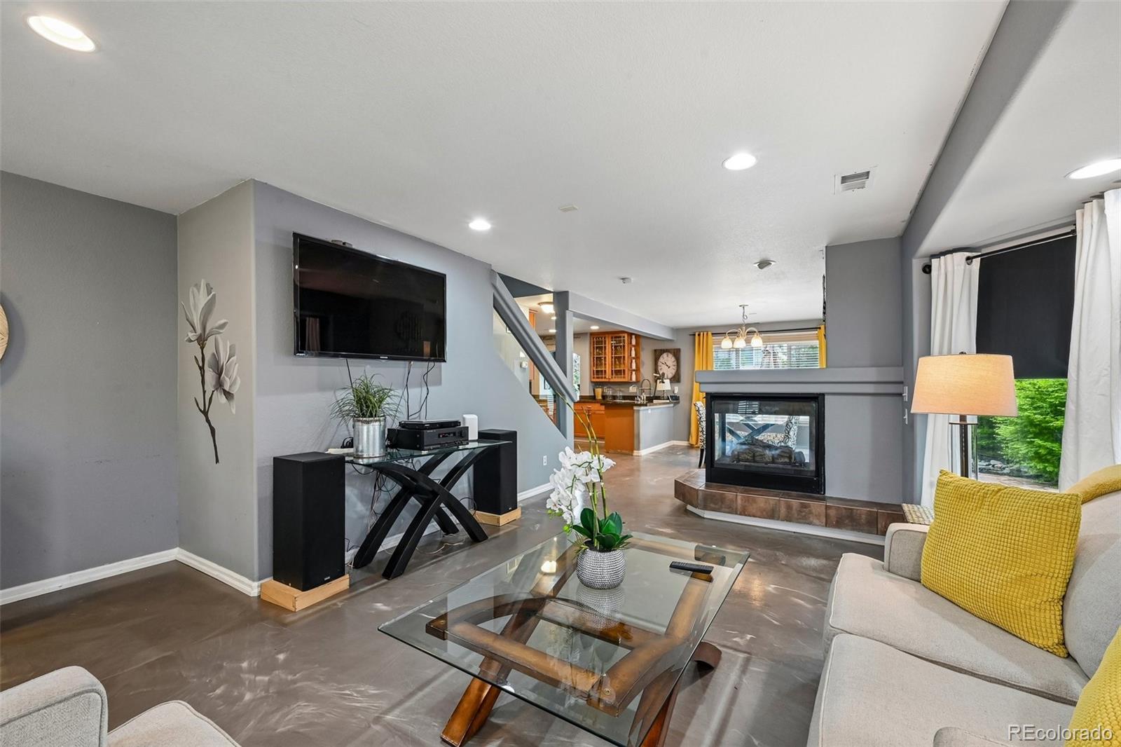 MLS Image #2 for 19737 e 50th avenue,denver, Colorado