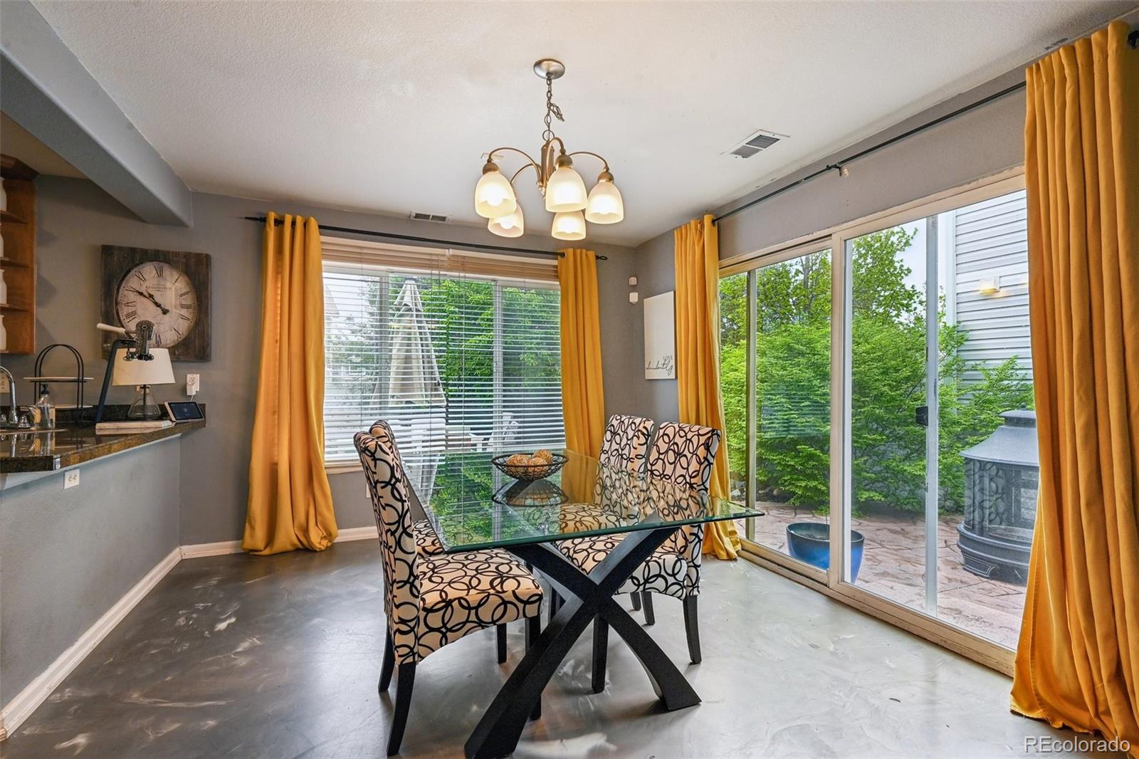 MLS Image #4 for 19737 e 50th avenue,denver, Colorado