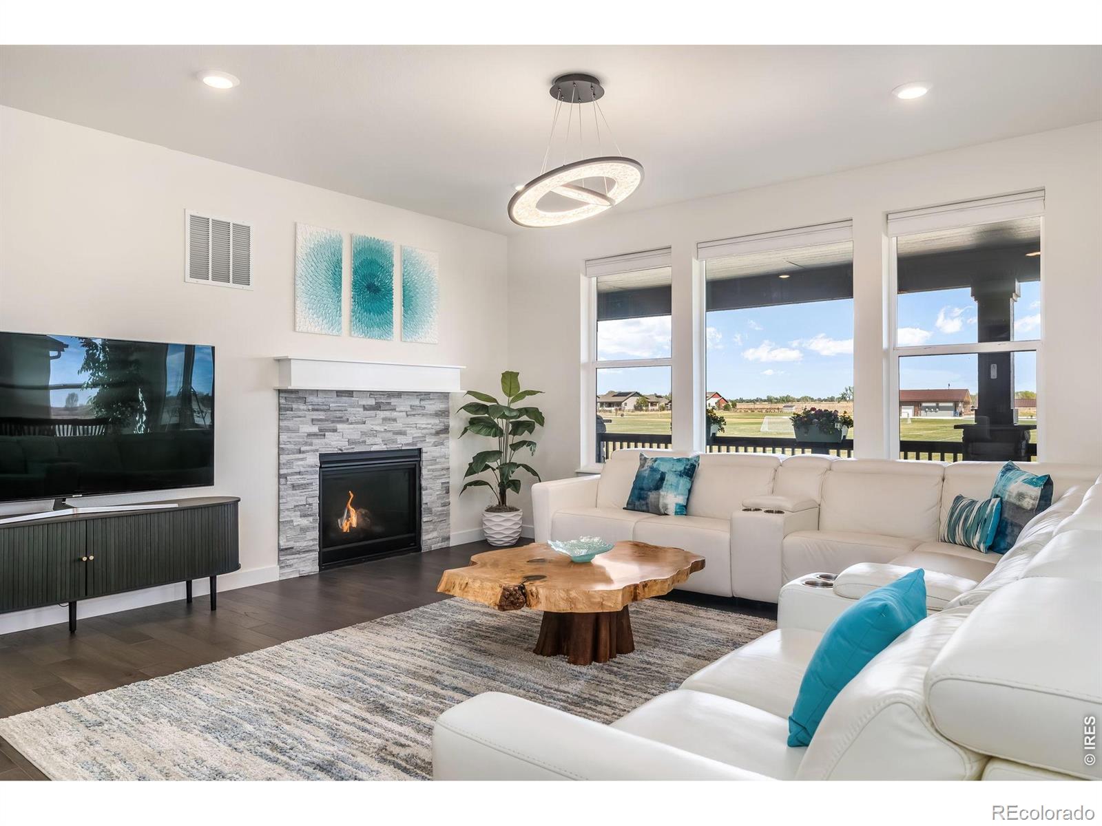 MLS Image #5 for 7114  thunderview drive,timnath, Colorado