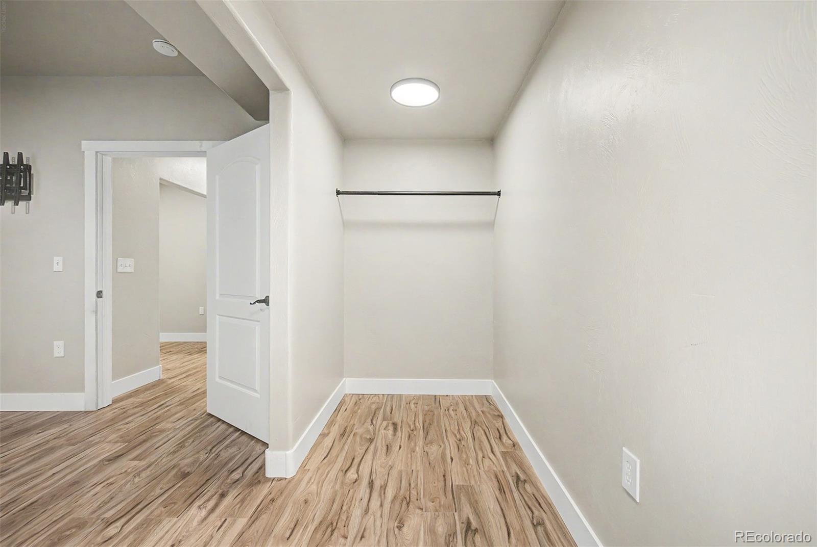MLS Image #38 for 1111  bison way,wiggins, Colorado