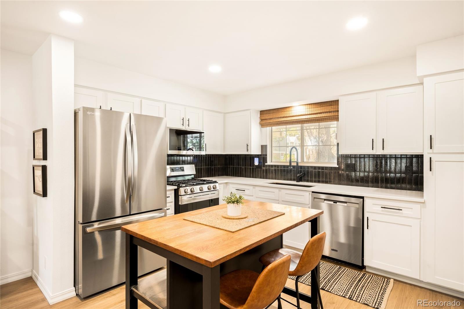 MLS Image #4 for 6958 e briarwood circle,centennial, Colorado