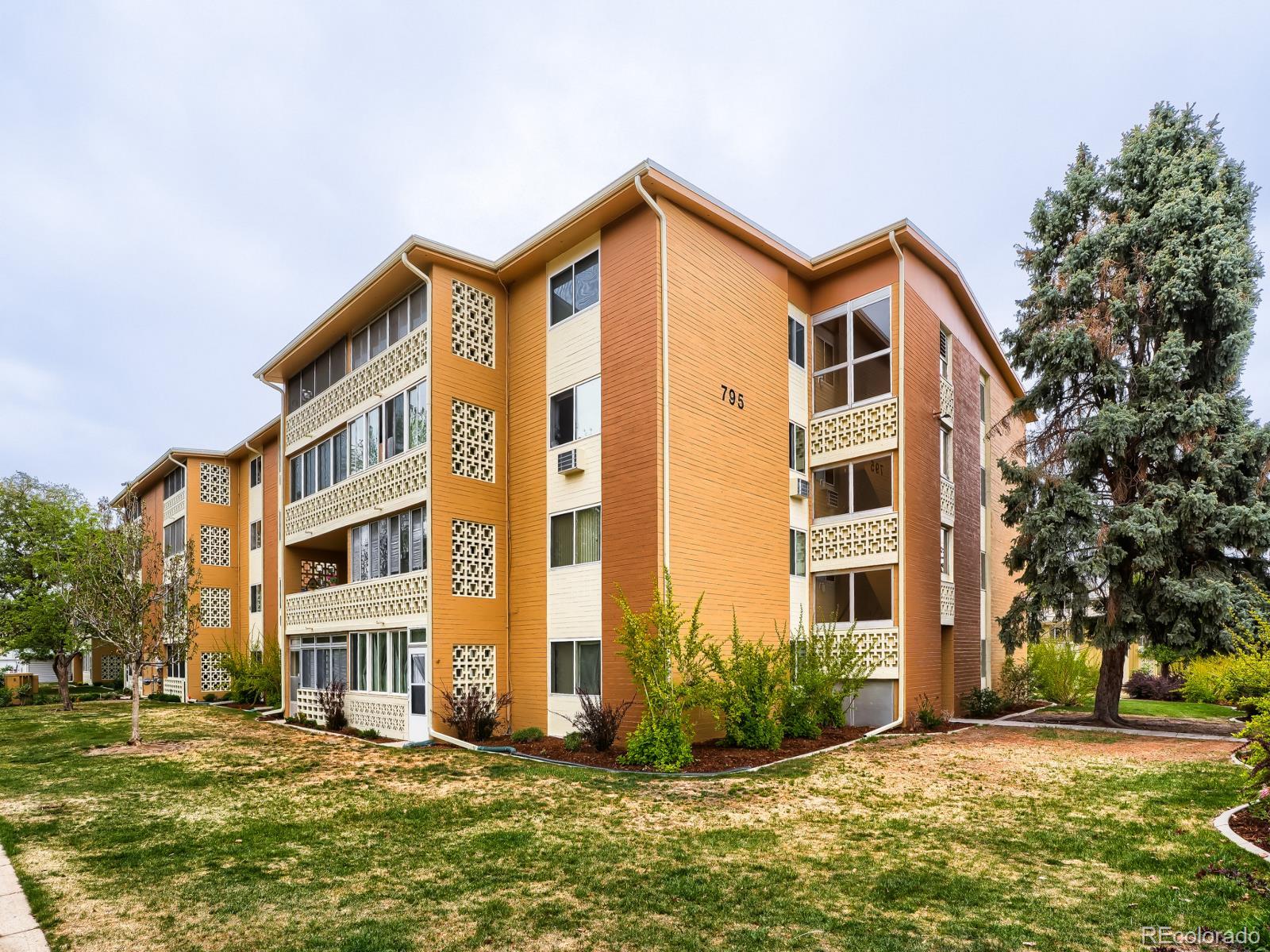 MLS Image #37 for 795 s alton way,denver, Colorado