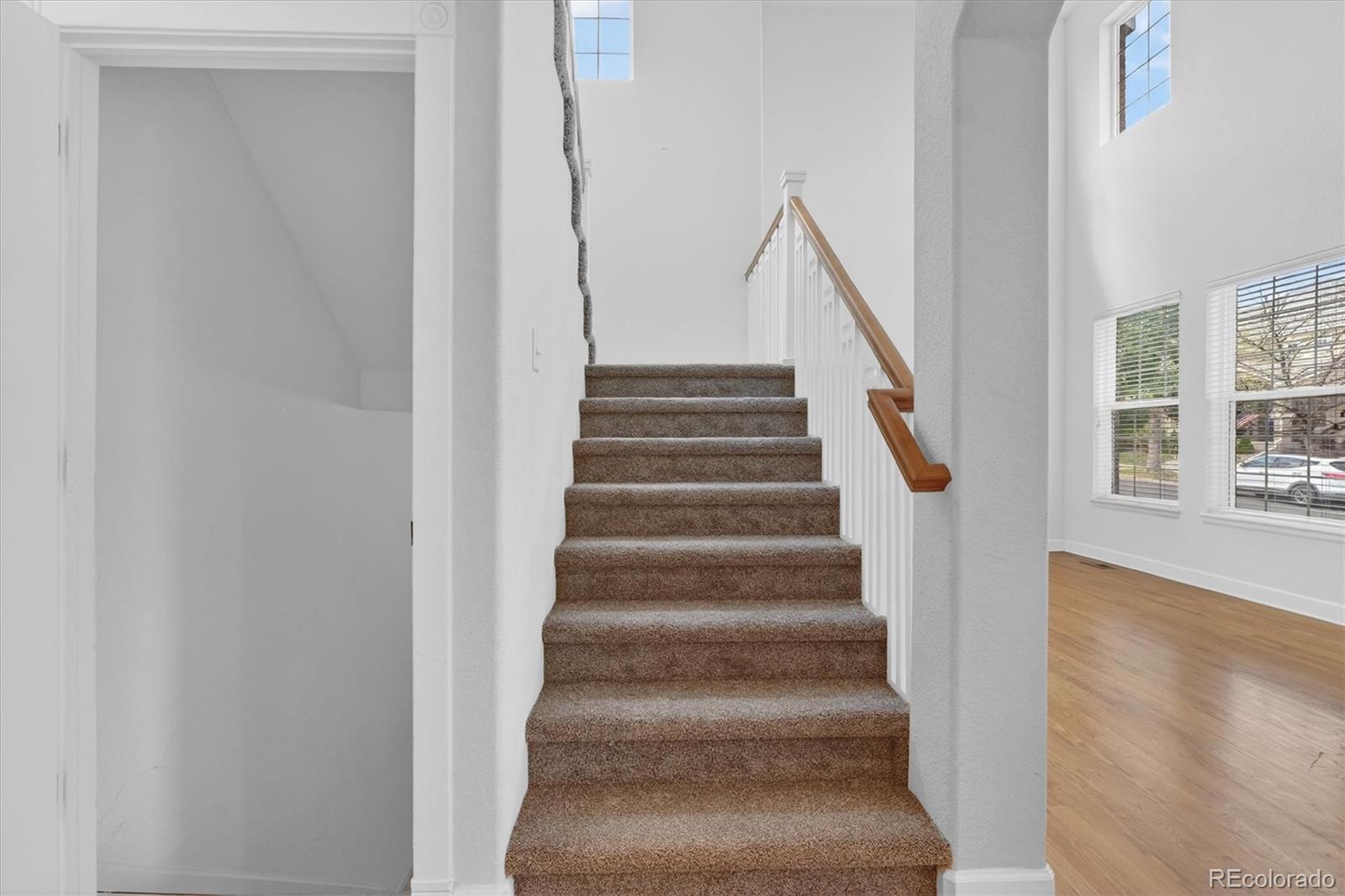 MLS Image #26 for 7622 e 6th place,denver, Colorado