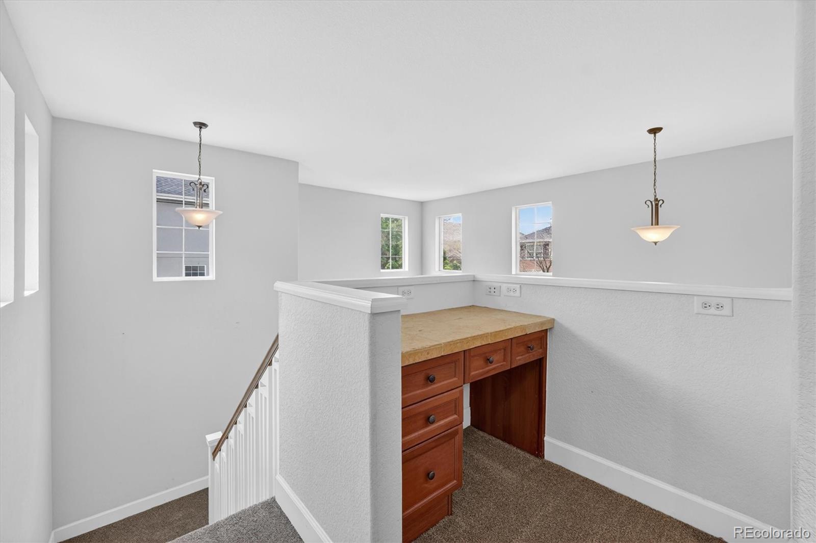 MLS Image #28 for 7622 e 6th place,denver, Colorado