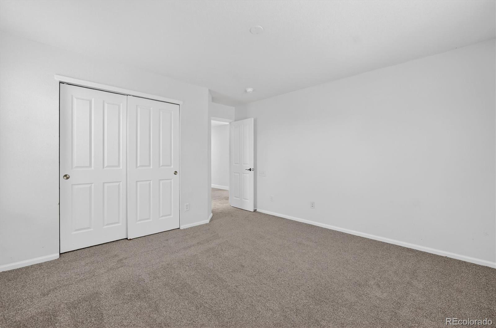 MLS Image #39 for 7622 e 6th place,denver, Colorado