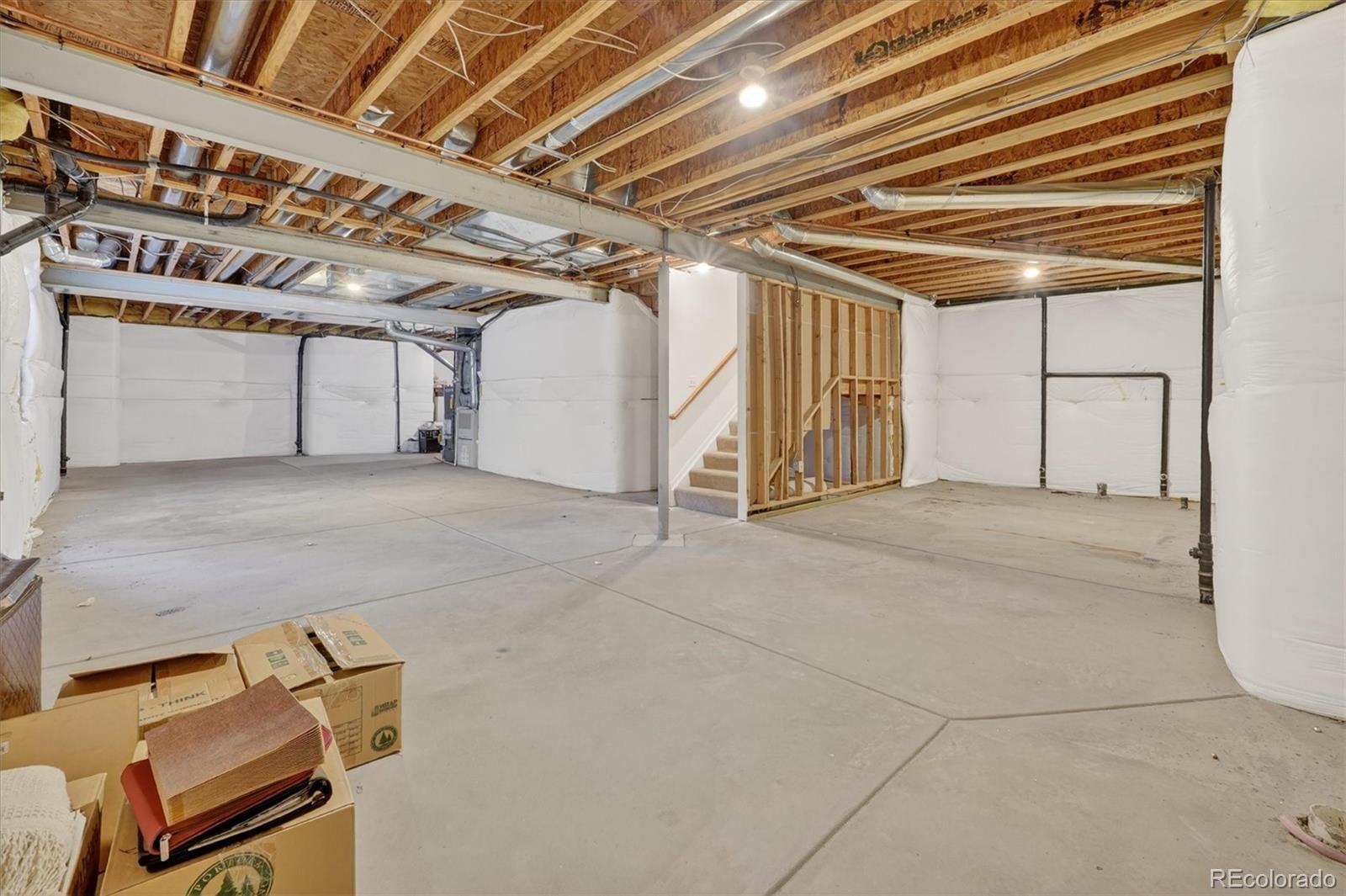 MLS Image #43 for 7622 e 6th place,denver, Colorado