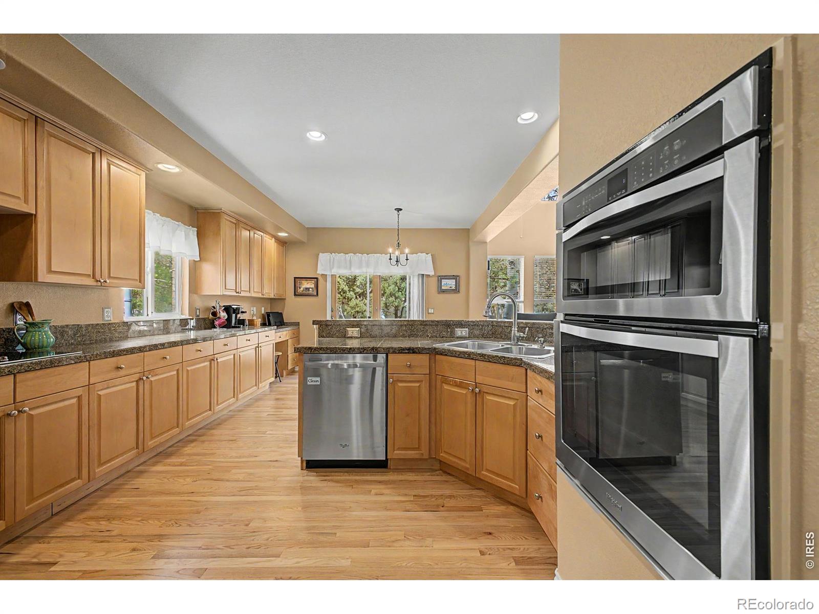 MLS Image #8 for 1044  willow creek circle,longmont, Colorado