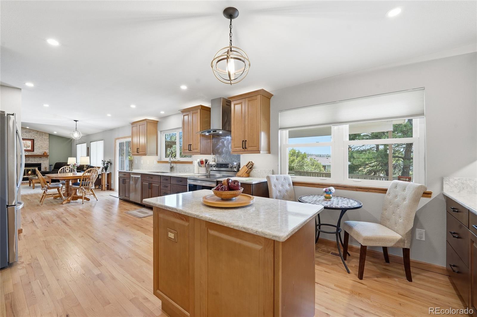 MLS Image #5 for 622  northridge road,highlands ranch, Colorado