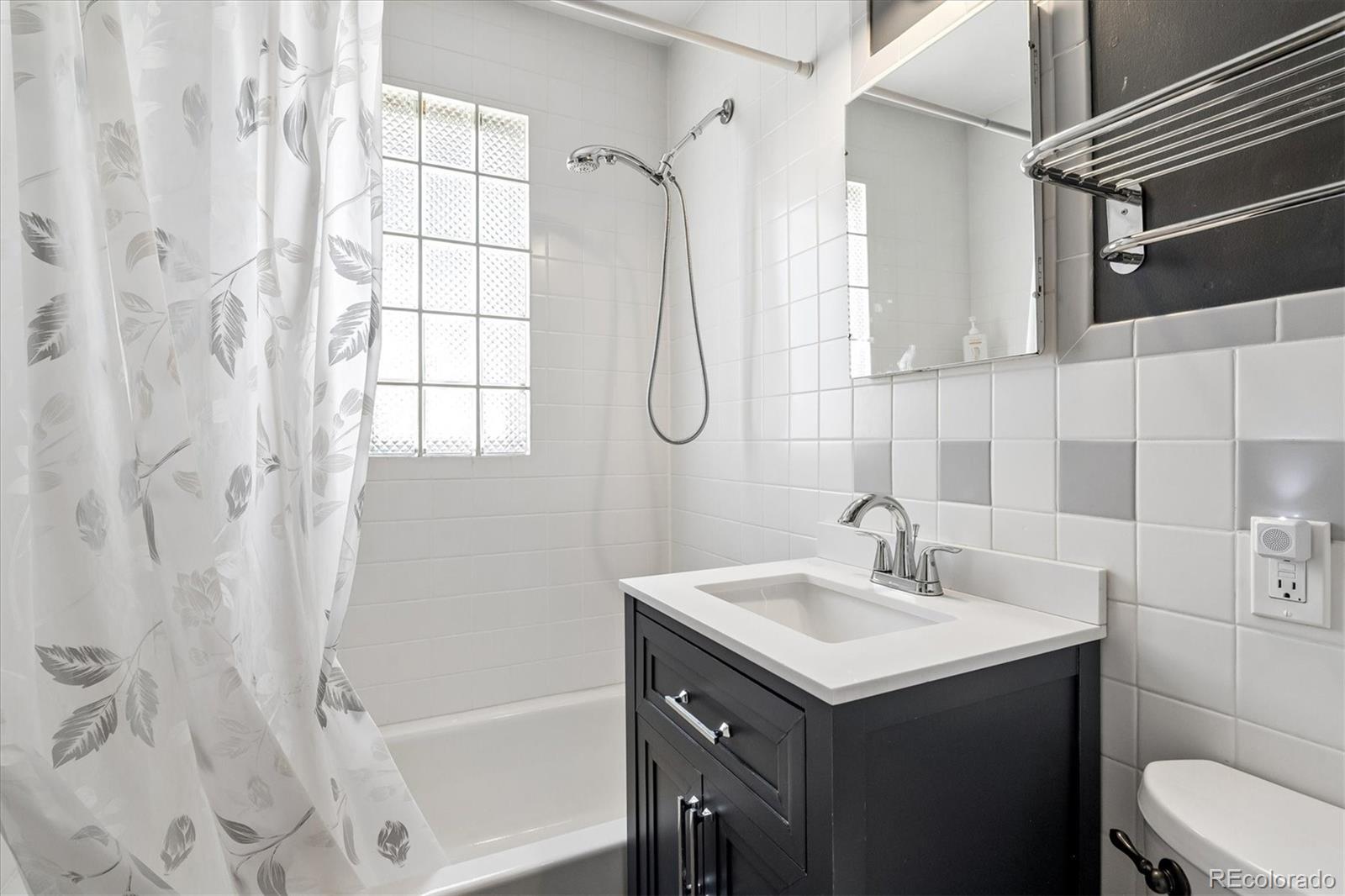 MLS Image #18 for 9305 w 5th avenue,lakewood, Colorado