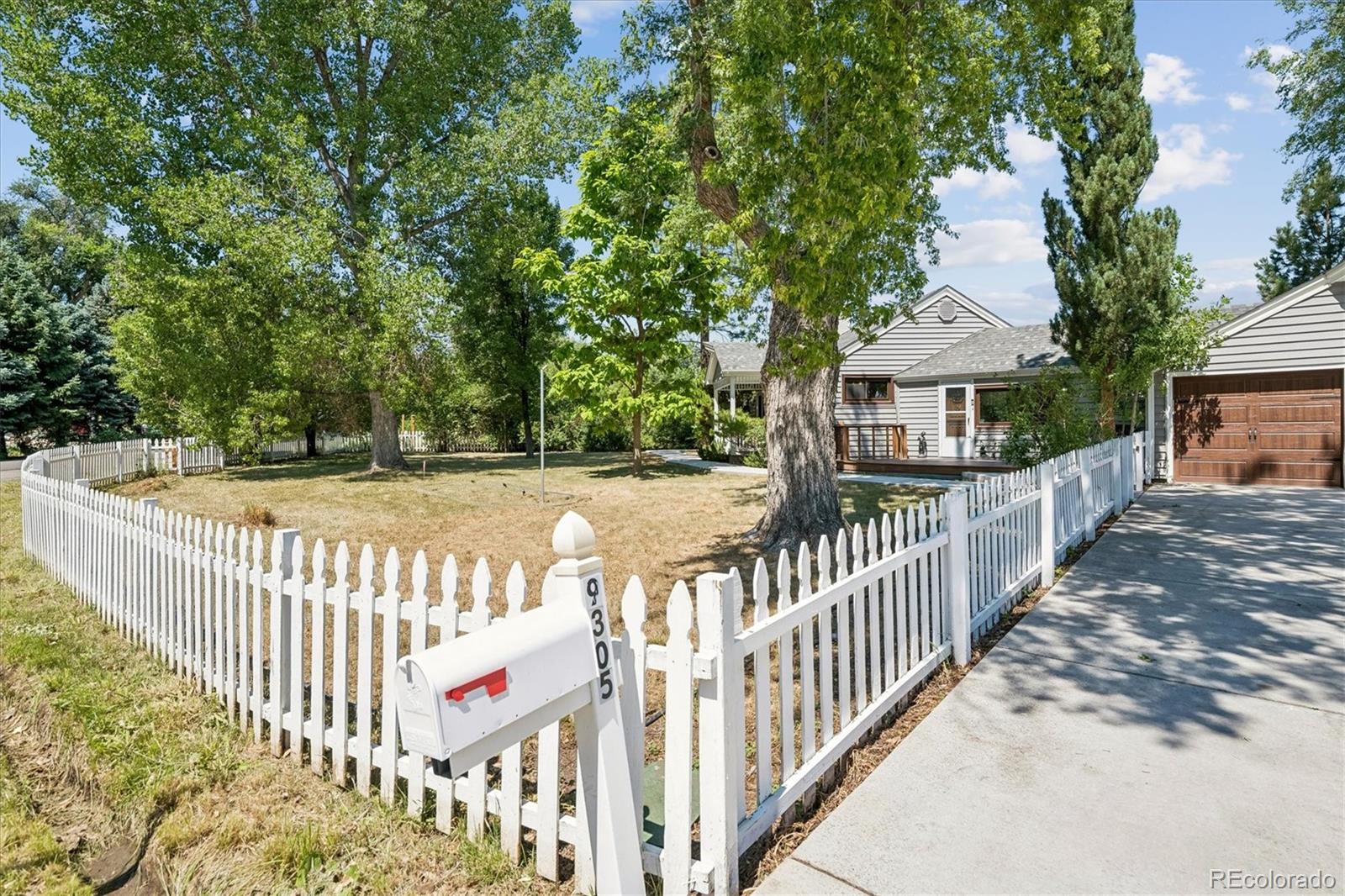 MLS Image #2 for 9305 w 5th avenue,lakewood, Colorado