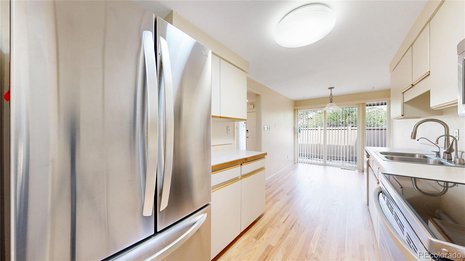 MLS Image #10 for 153 s vance court,lakewood, Colorado