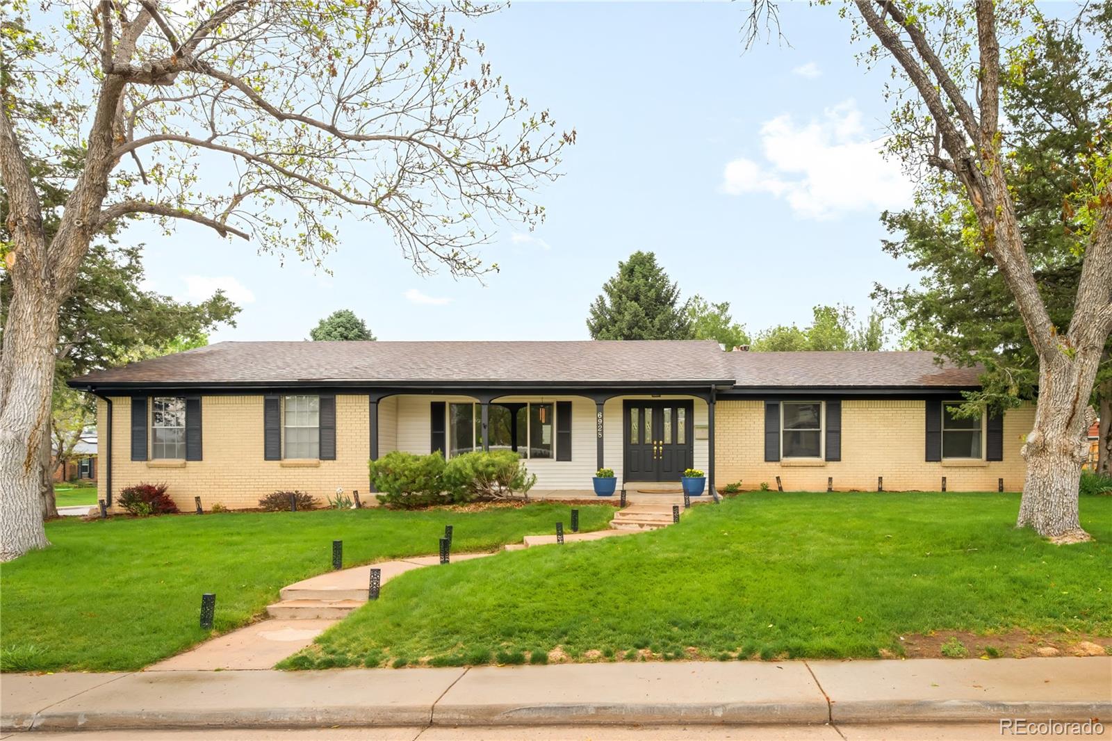 MLS Image #0 for 6928 s columbine way,centennial, Colorado