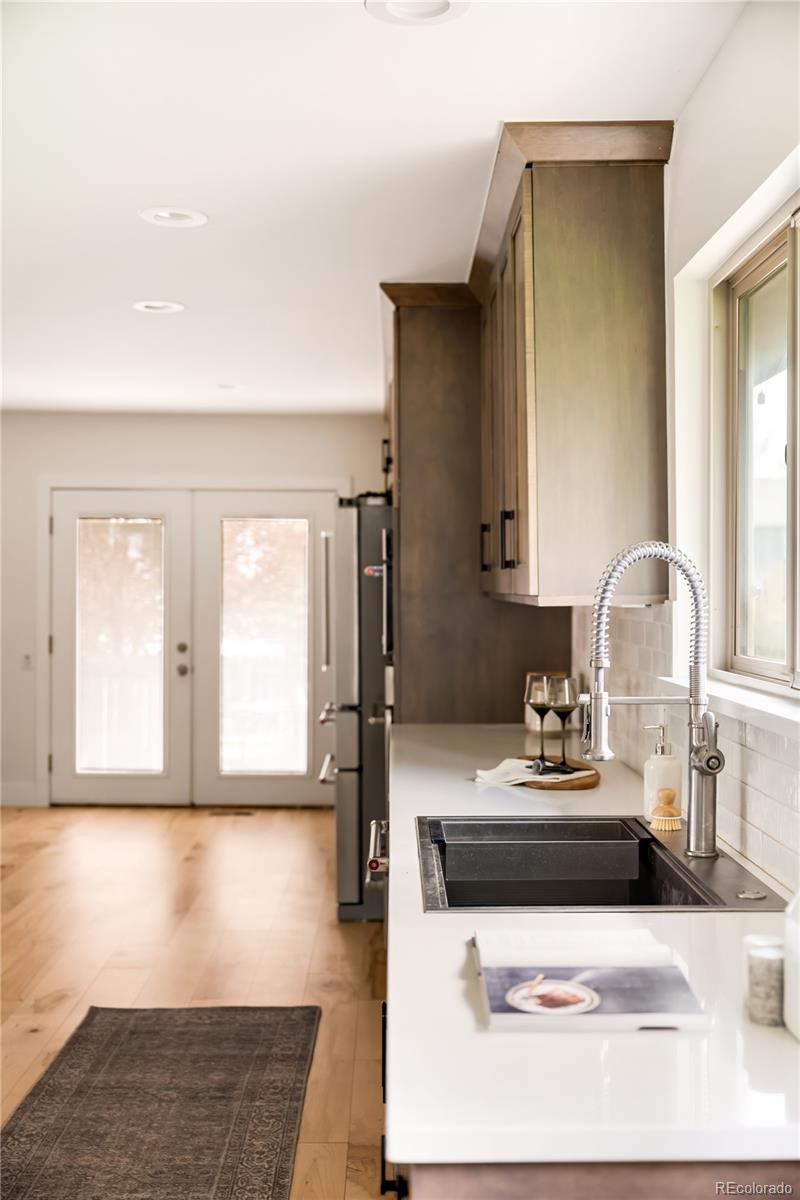 MLS Image #13 for 6928 s columbine way,centennial, Colorado